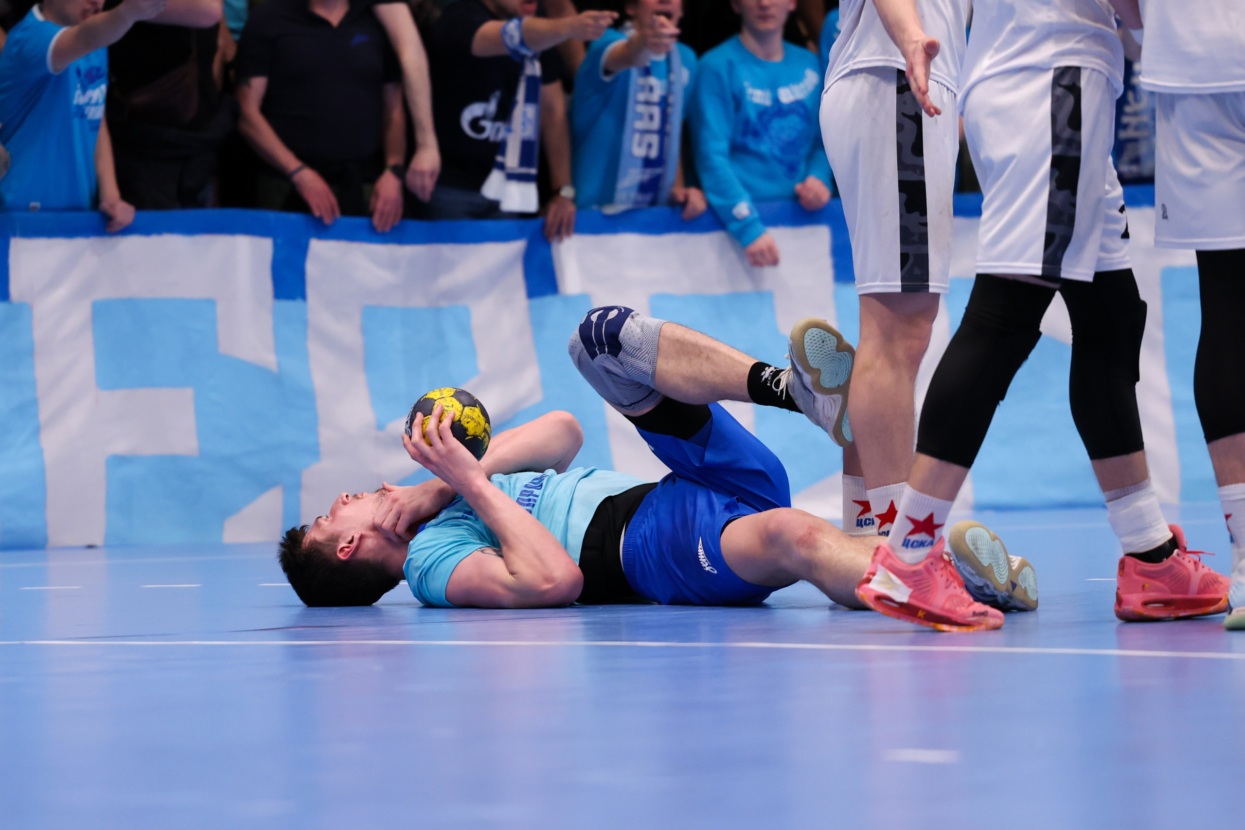 ГК Зенит — ГК ЦСКА финал ЧР2024/25 3 игра 28.05.2025. Спортивный и репортажный фотограф Антон Тереханов