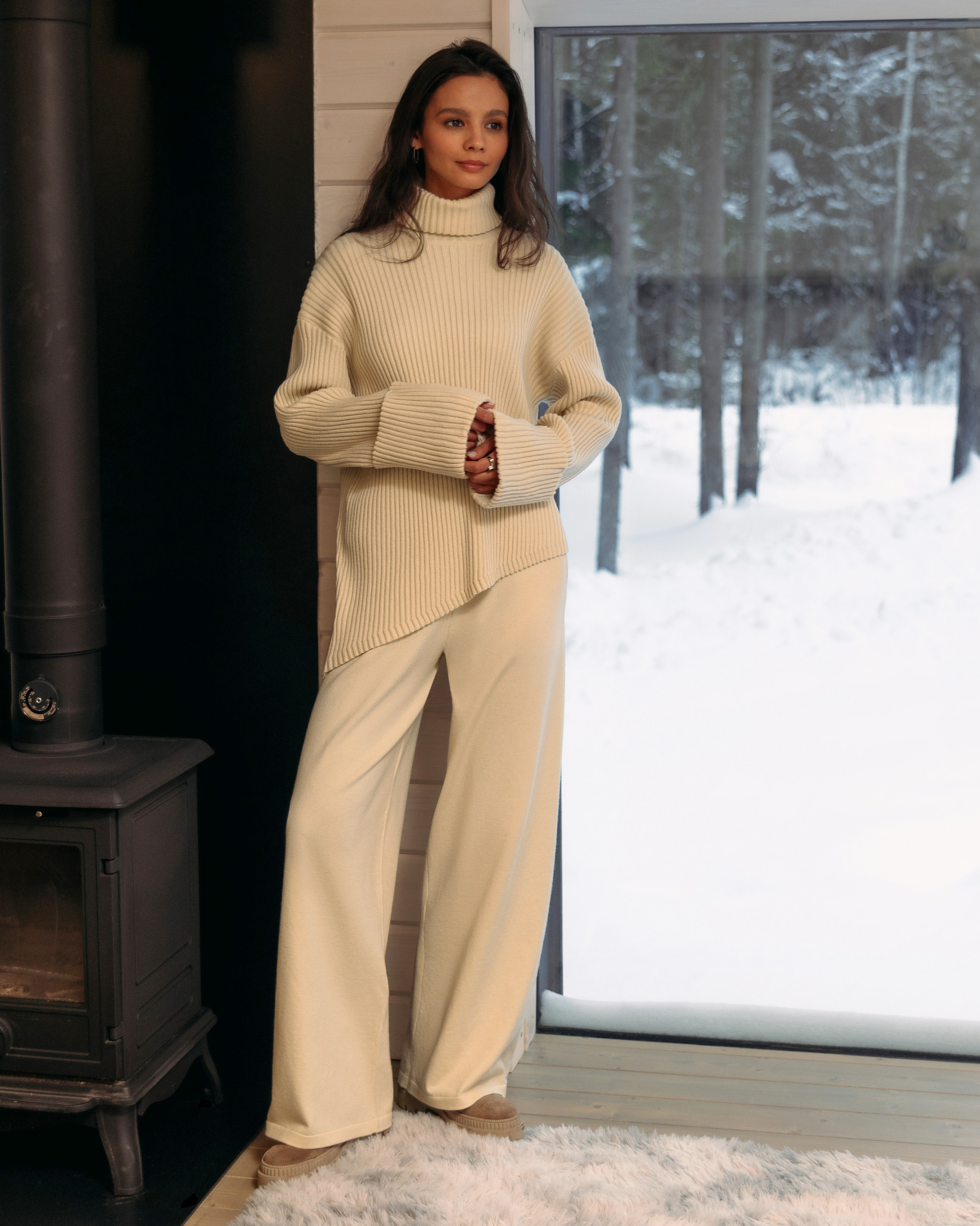 Контент съемка для бренда одежды реклама lokbook лукбук. Фотограф в Санкт-Петербурге и Москве