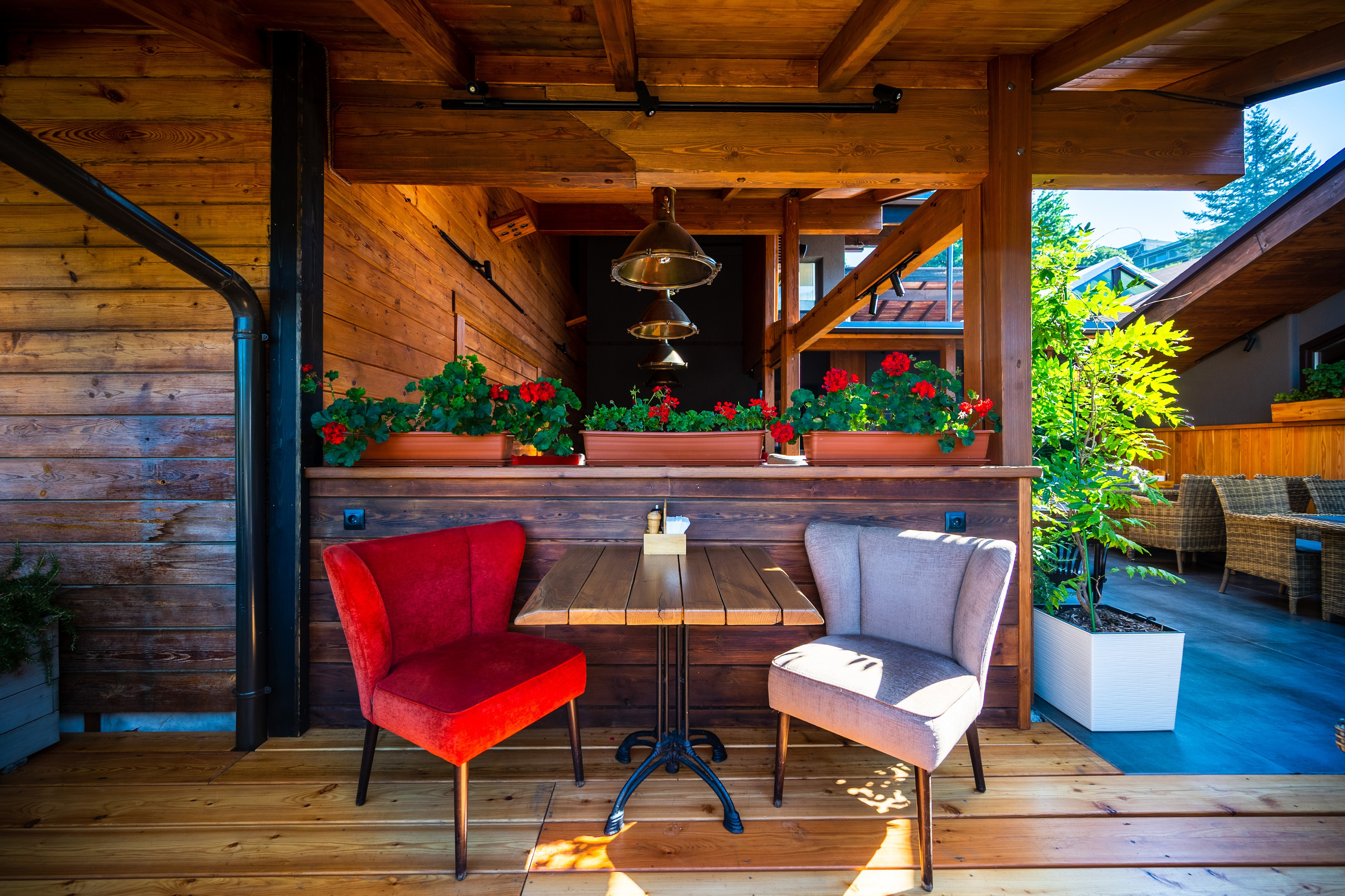 Ресторан «Трикони» в Красной Поляне. Репортажный фотограф в Красной Поляне и Сочи Павлюченко Екатерина