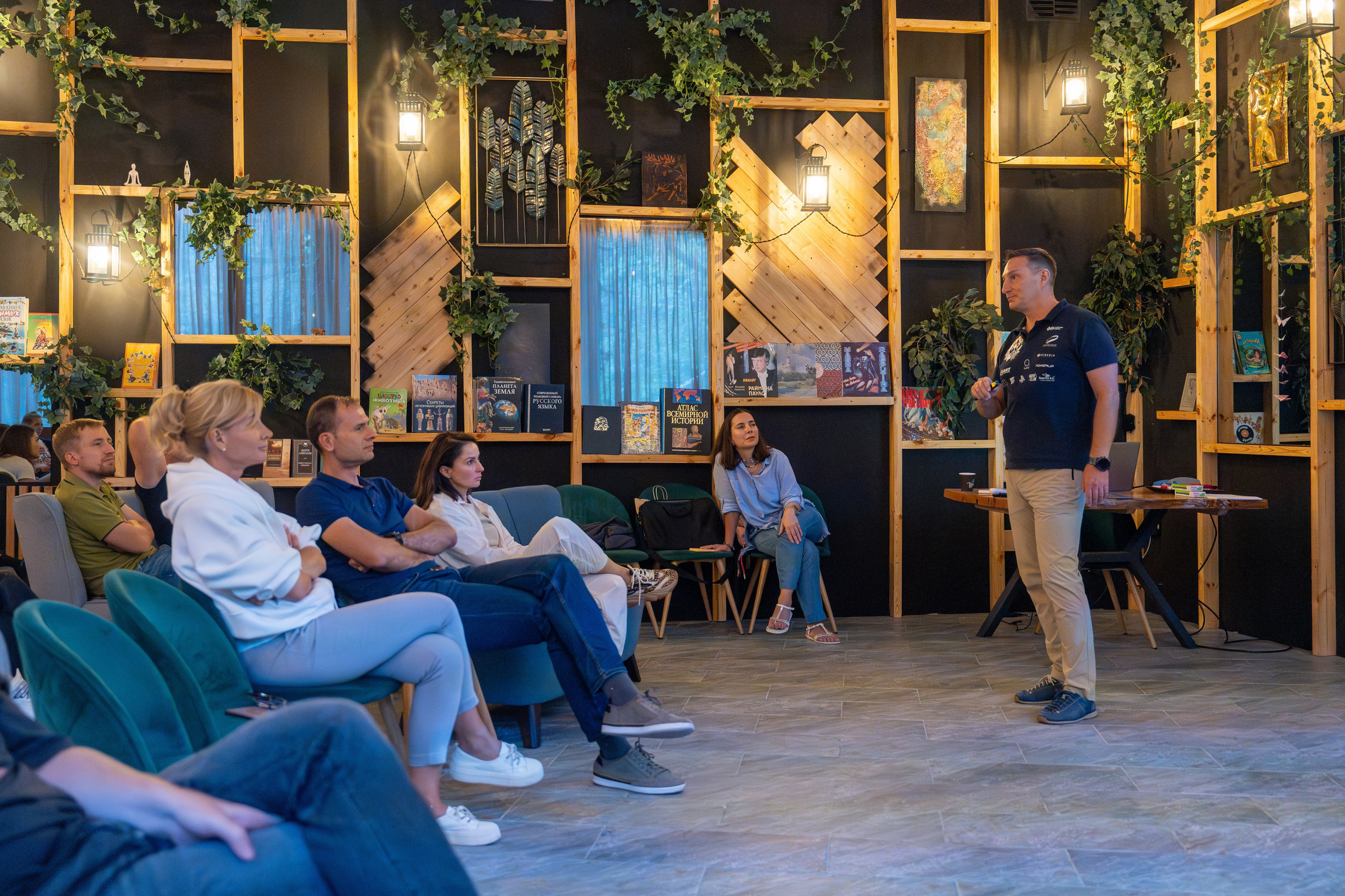 MICE меоприятие на курорте Красная Поляна для компании «Неометрия''. Репортажный фотограф в Красной Поляне и Сочи Павлюченко Екатерина