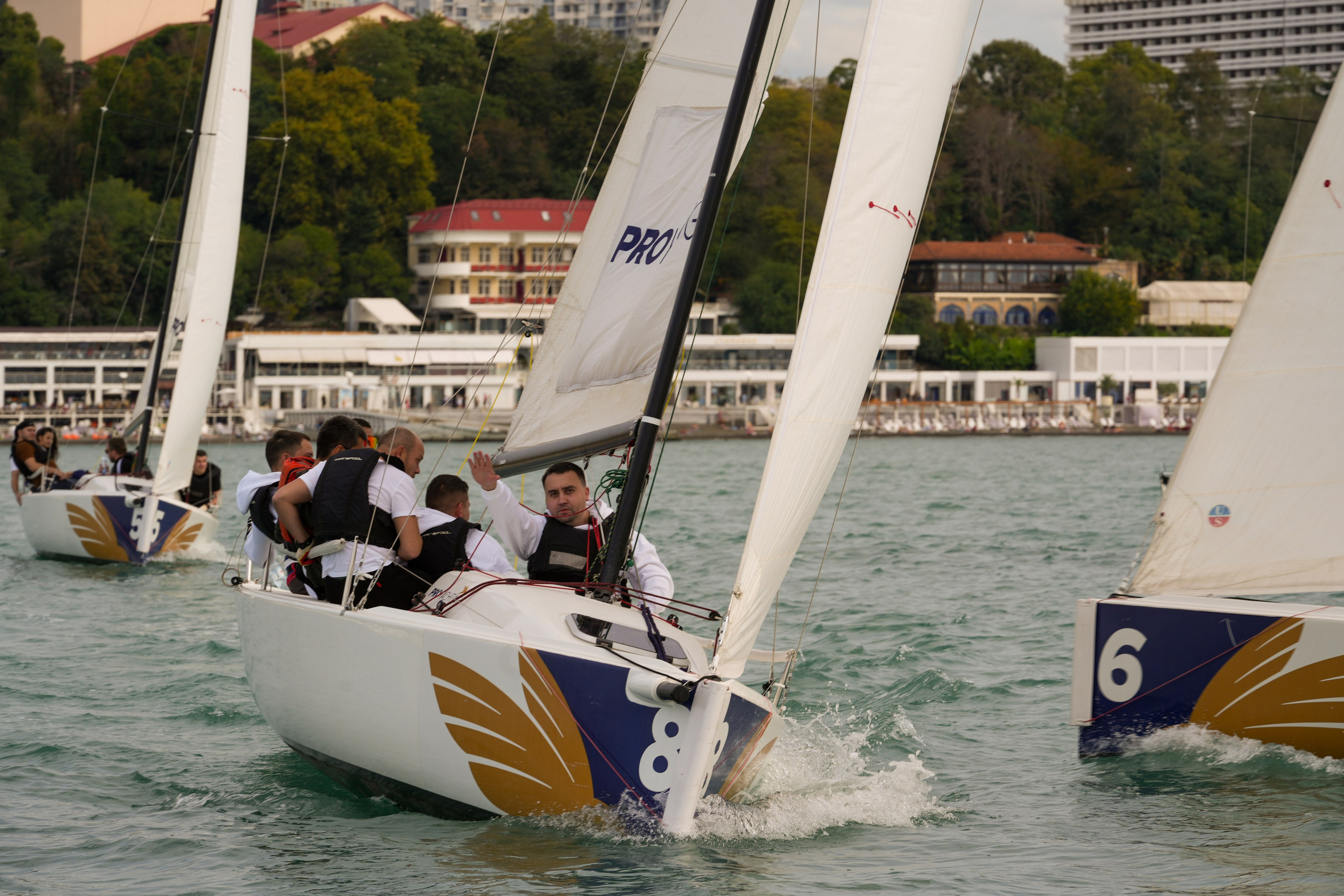 Яхтенная регата для компании Агрегатка. Репортажный фотограф в Красной Поляне и Сочи Павлюченко Екатерина