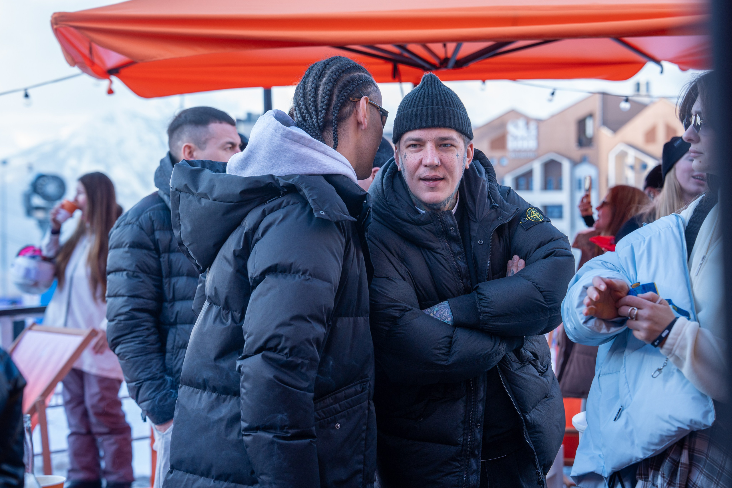 Фотоотчет партнерской интеграции Aperol Spritz на Роза Фест 2025. Репортажный фотограф в Красной Поляне и Сочи Павлюченко Екатерина