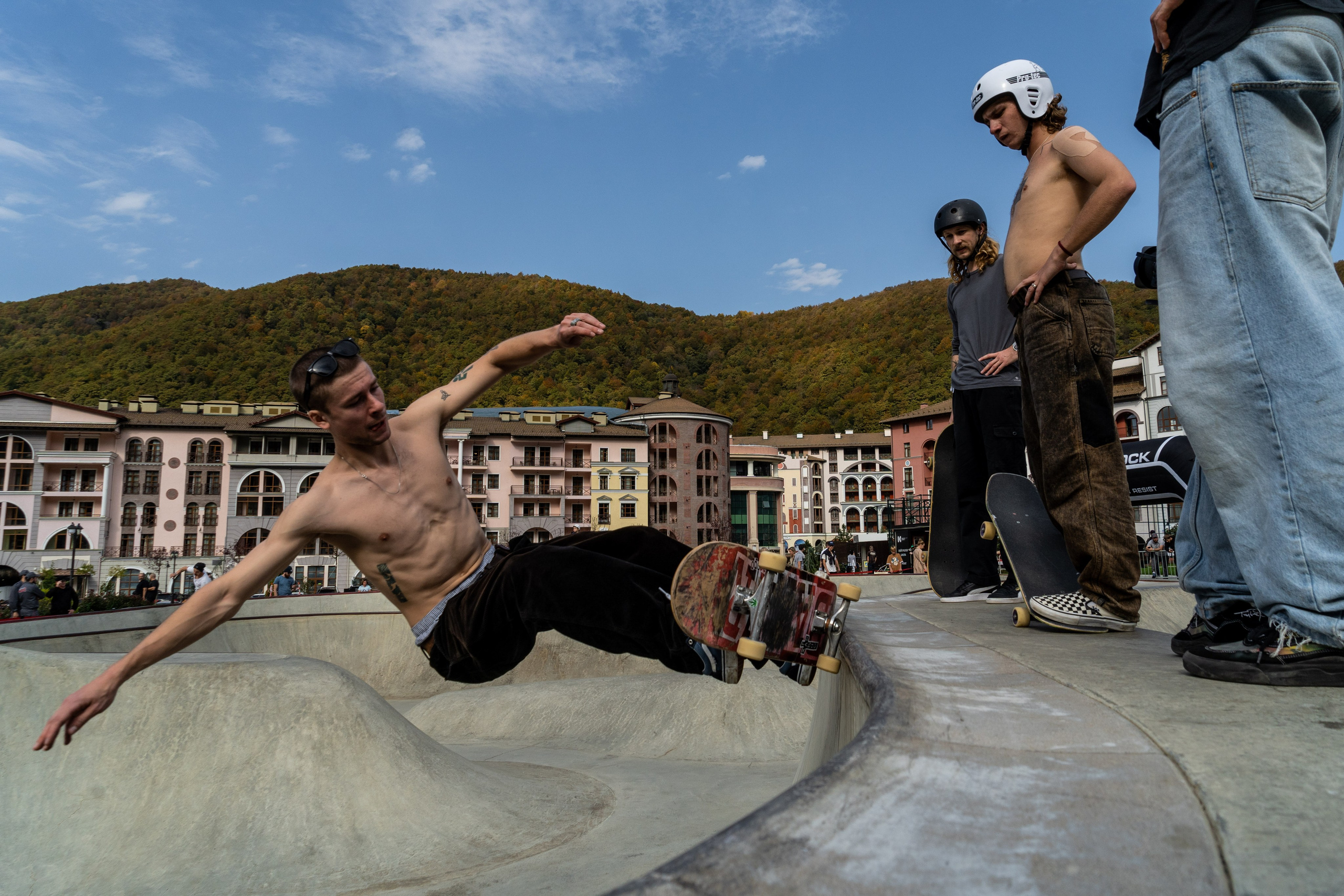 Чемпионат России по скейтбордингу на курорте Красная Поляна 2022. Репортажный фотограф в Красной Поляне и Сочи Павлюченко Екатерина