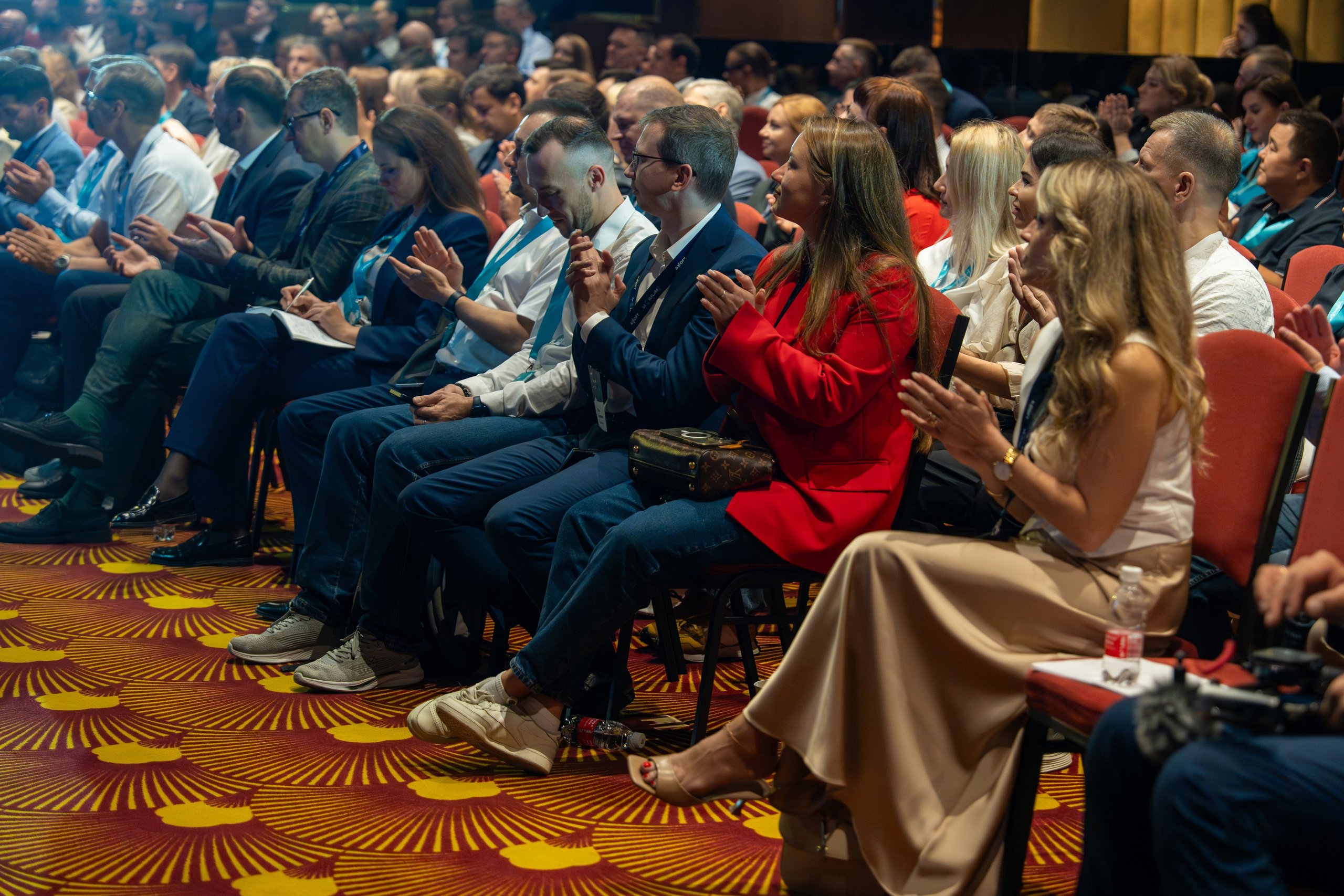 Конференция Axoft в Сочи Казино 2025. Репортажный фотограф в Красной Поляне и Сочи Павлюченко Екатерина