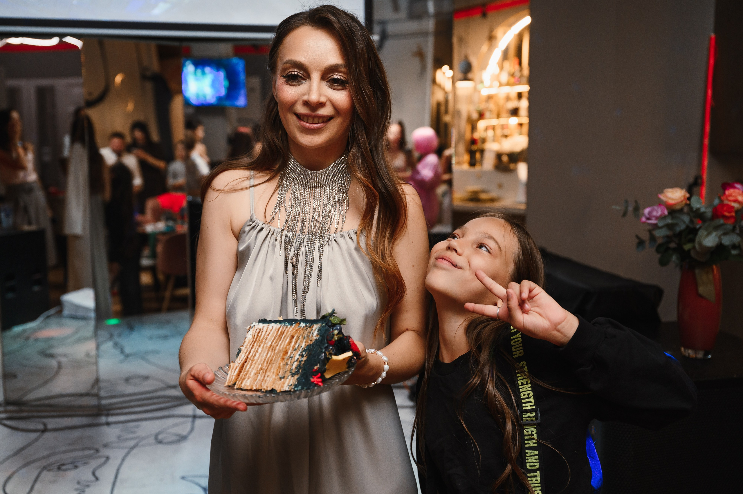 День рождения в формате выступления. Wedding and family photographer USA