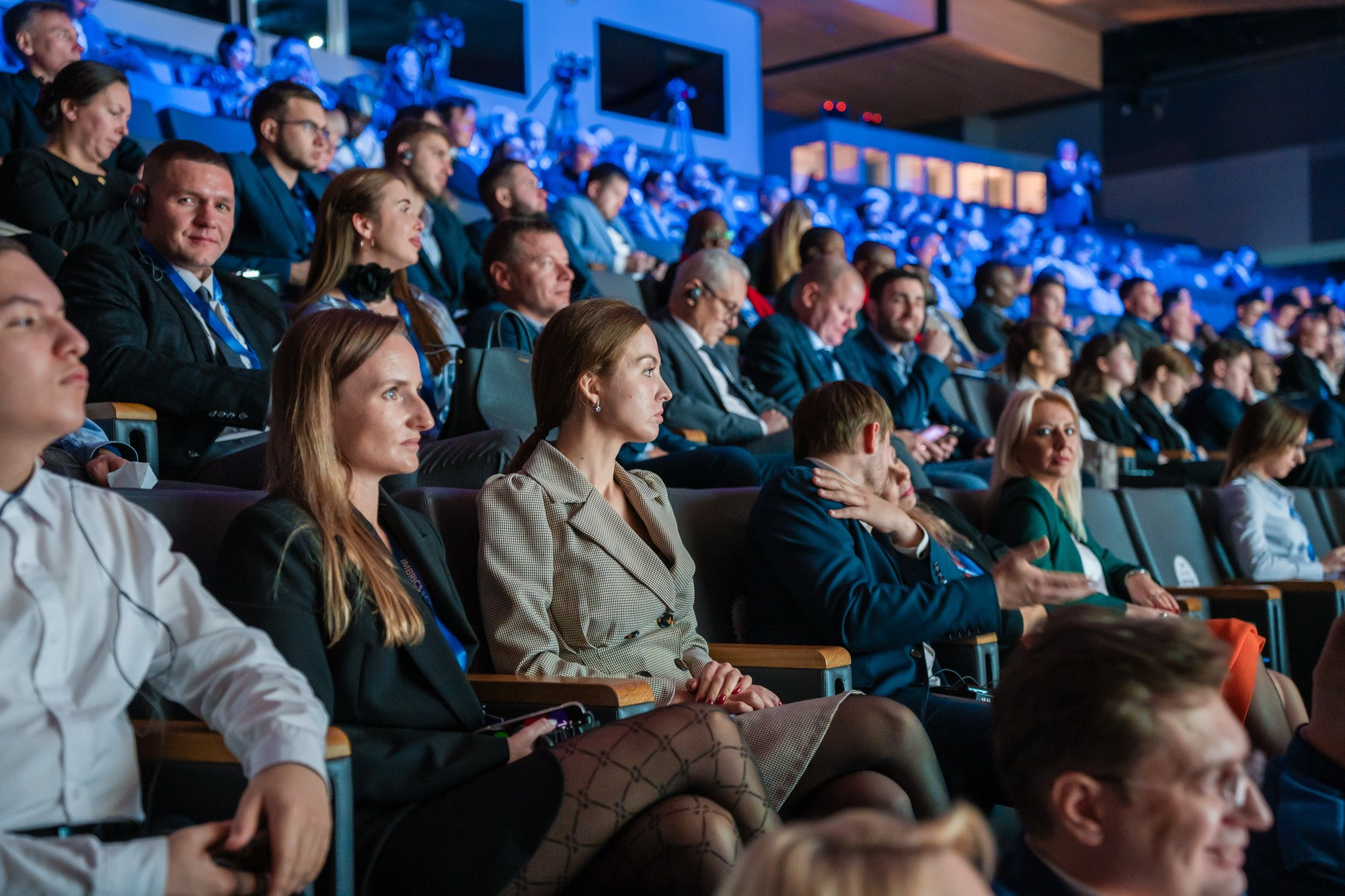 V ММФ БРИКС+ 2023. Фотограф Сергей Лукьяненко