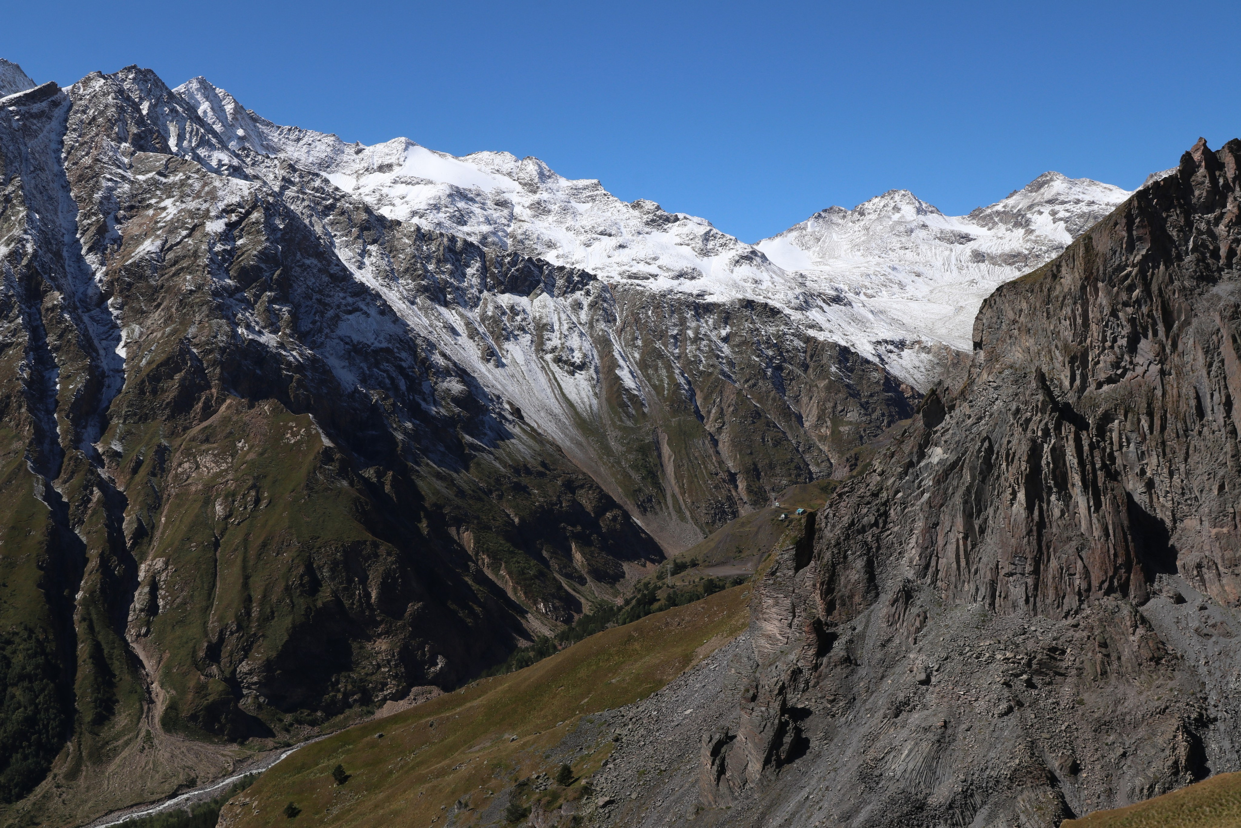 Приэльбрусье. Сентябрь 2023. Путешественник-фотограф из Санкт-Петербурга Татьяна Свистулина
