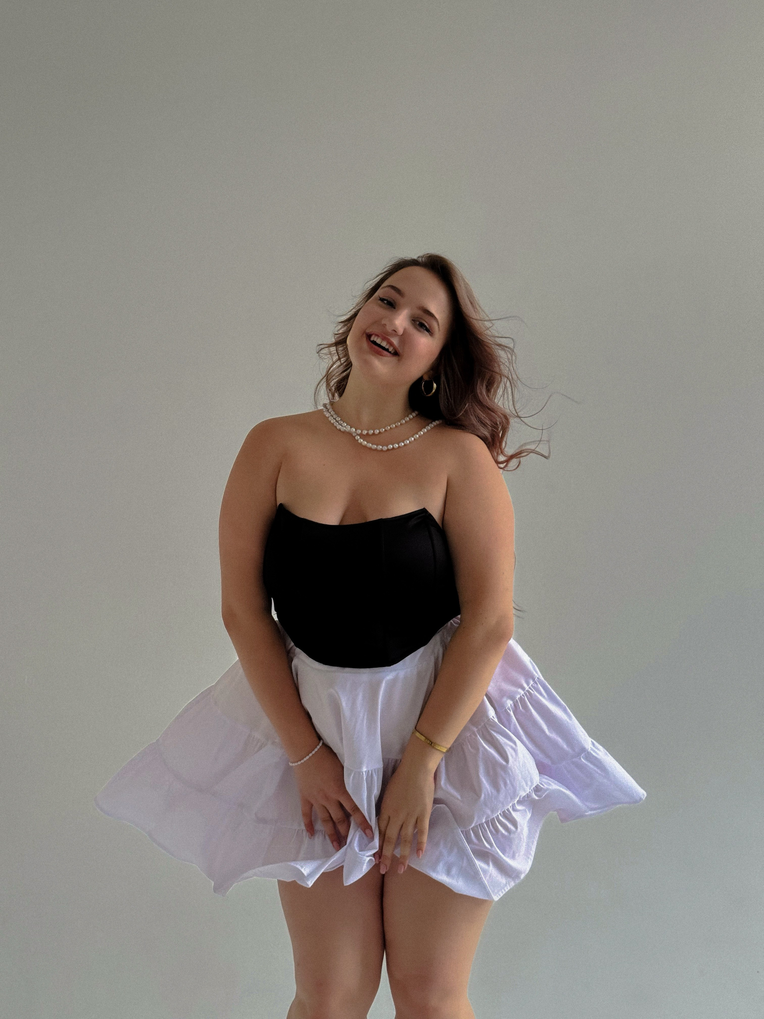 Настя М, 52-54 р-р, 175 см. KED Production — продакшн из СПб. Создаём фото, видео и контент, который помогает брендам и селлерам продавать больше