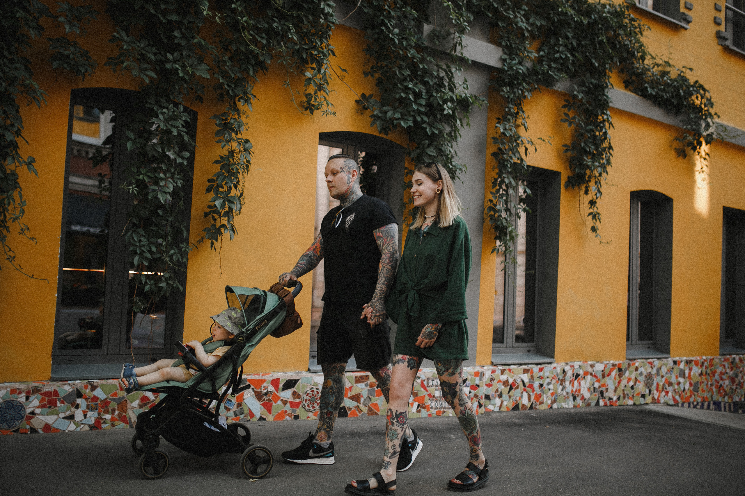 Григорий, Евгеня и Тэо. Свадебный фотограф Владимир Воронин