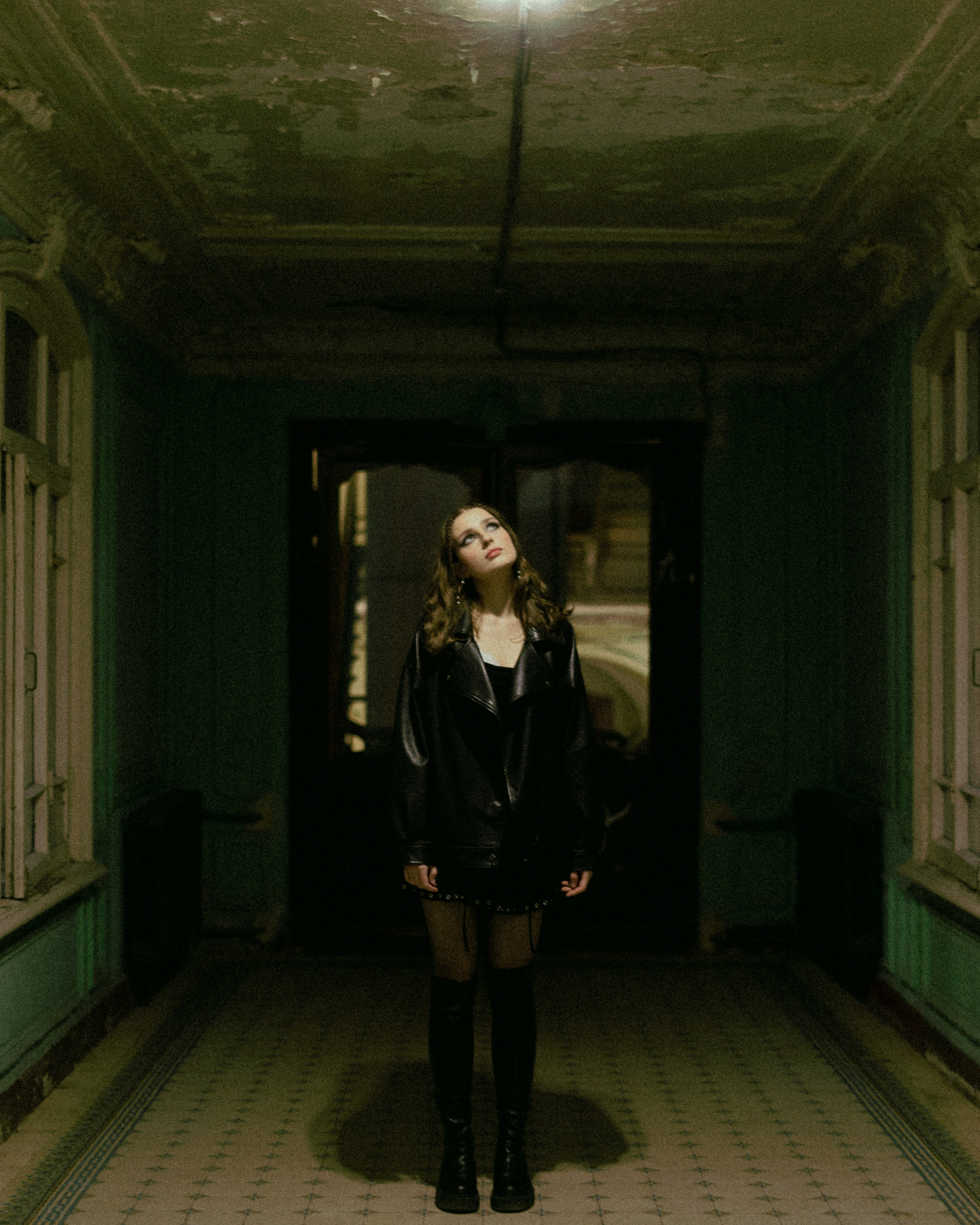 Photoshoot for girl in paradnaya of Benua house. Katya Che | Photographer | Beograd