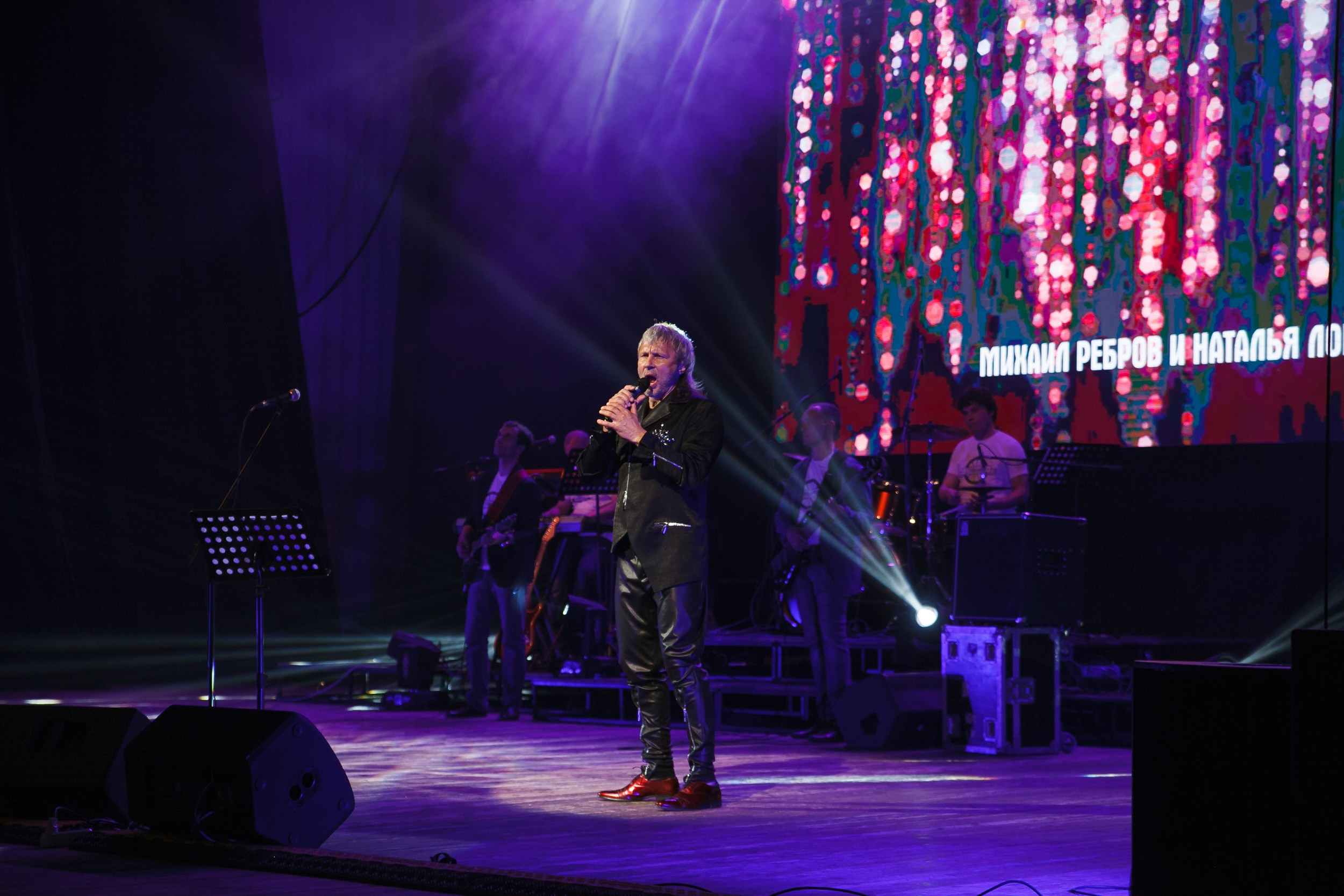 ЦКЗ перезагрузка ХХ века. Свадебный и детский фотограф в Волгограде Слава Белов