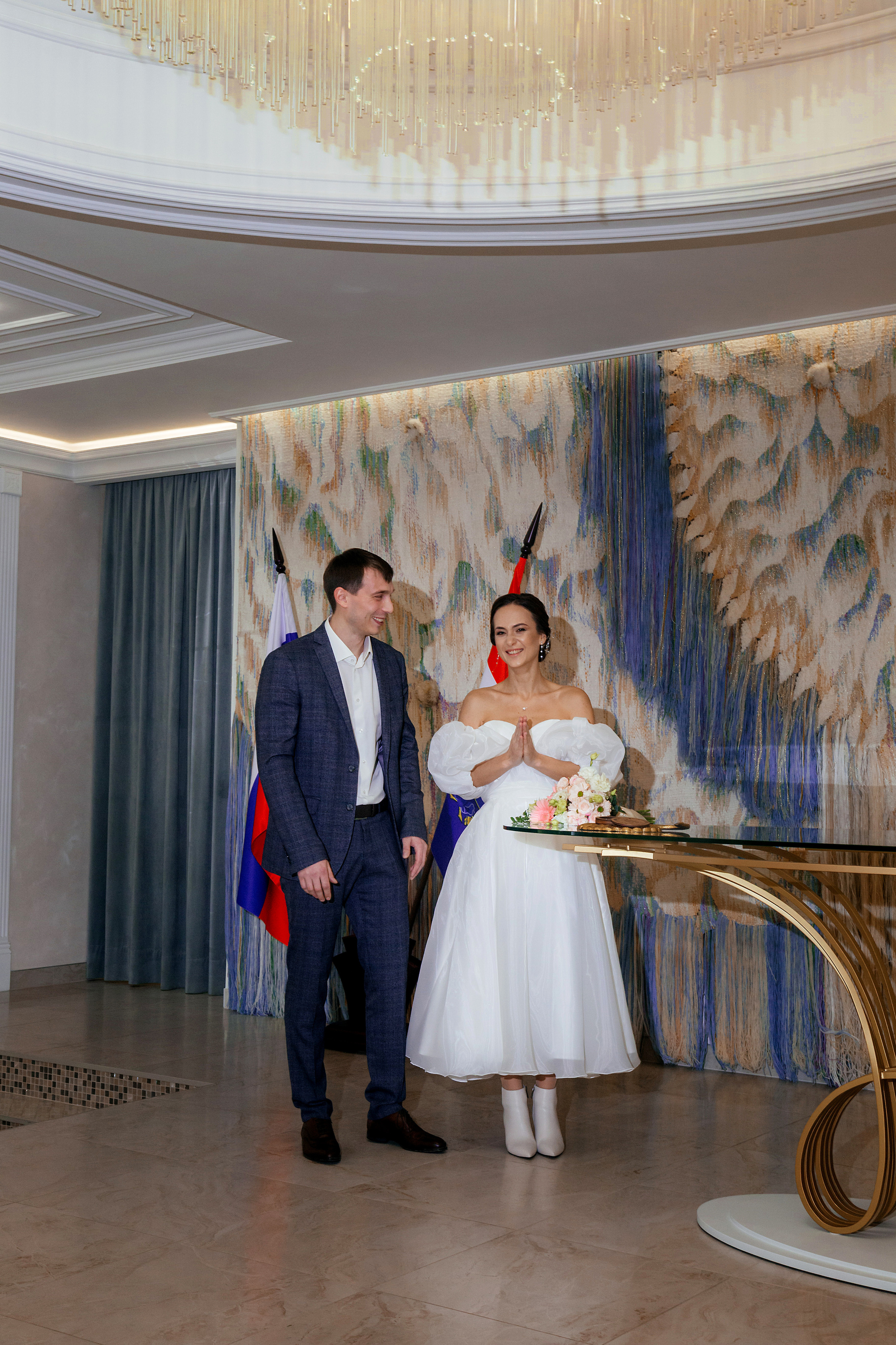 Роспись Владимира и Валерии. Дворец бракосочетания г. Тольятти. Свадебный и семейный фотограф в Самаре и Тольятти Башкатова Ольга