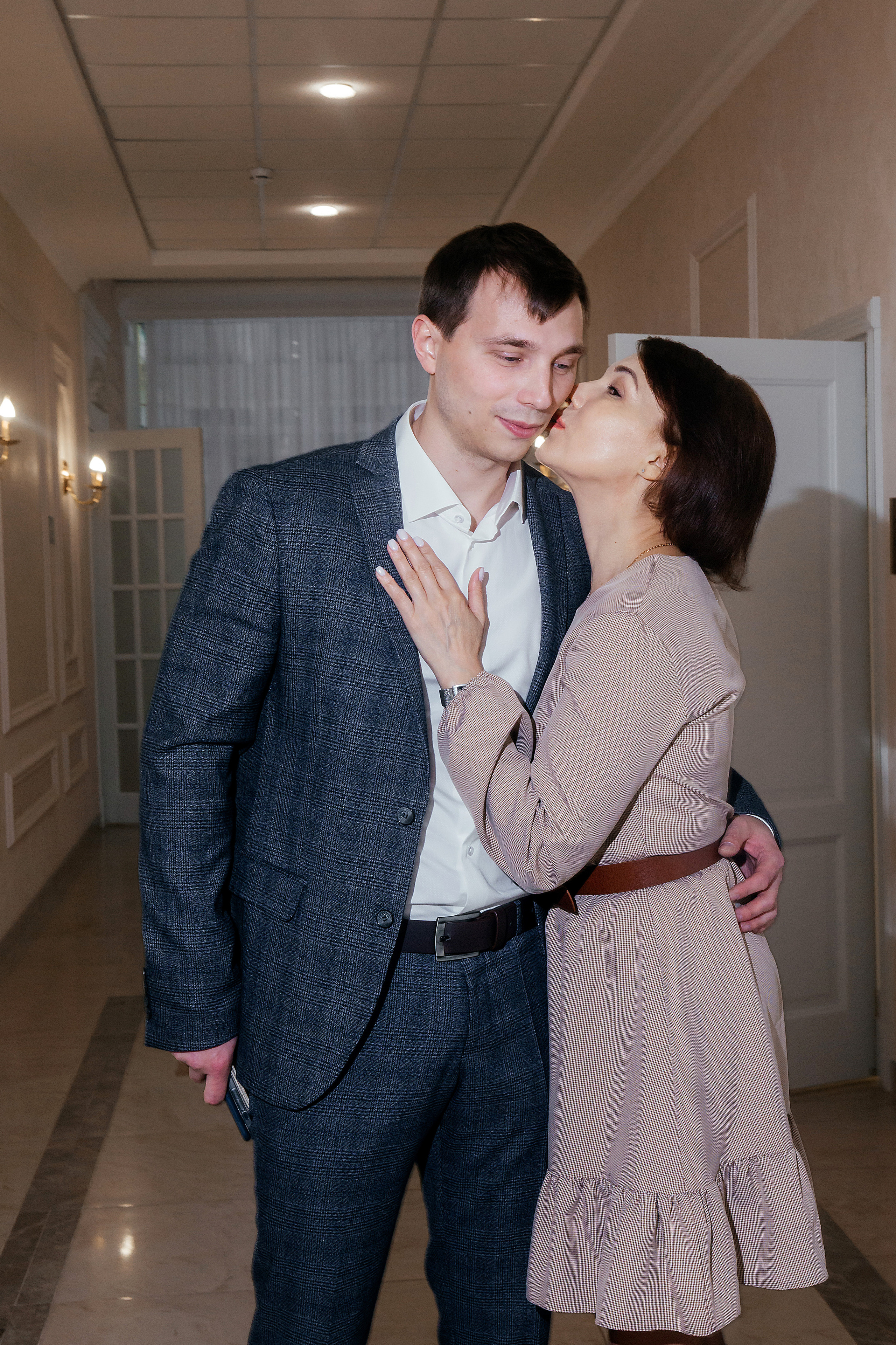 Роспись Владимира и Валерии. Дворец бракосочетания г. Тольятти. Свадебный и семейный фотограф в Самаре и Тольятти Башкатова Ольга