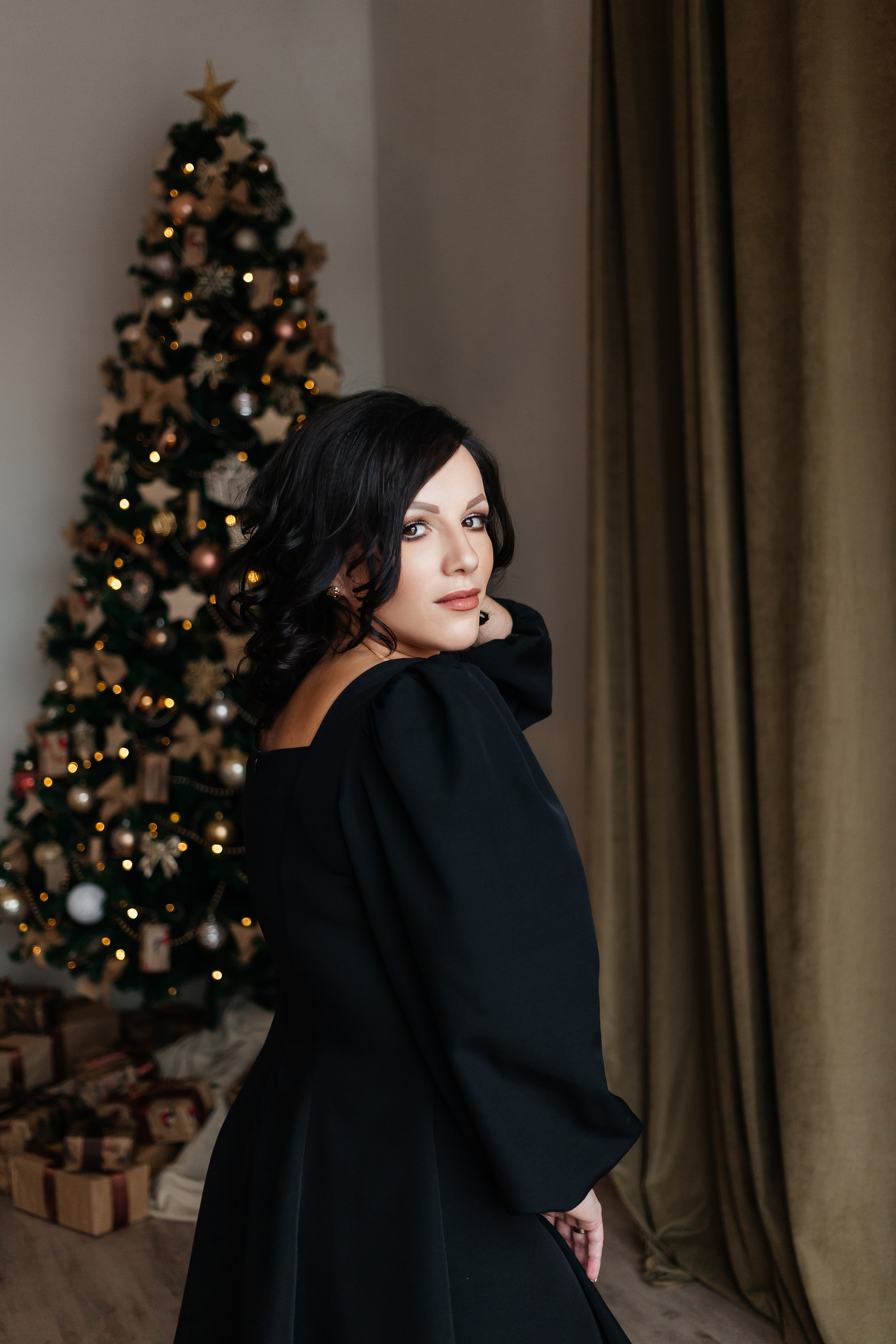 Катя новогодняя фотосессия. Женский фотограф в Оренбурге Ирина Заводчикова