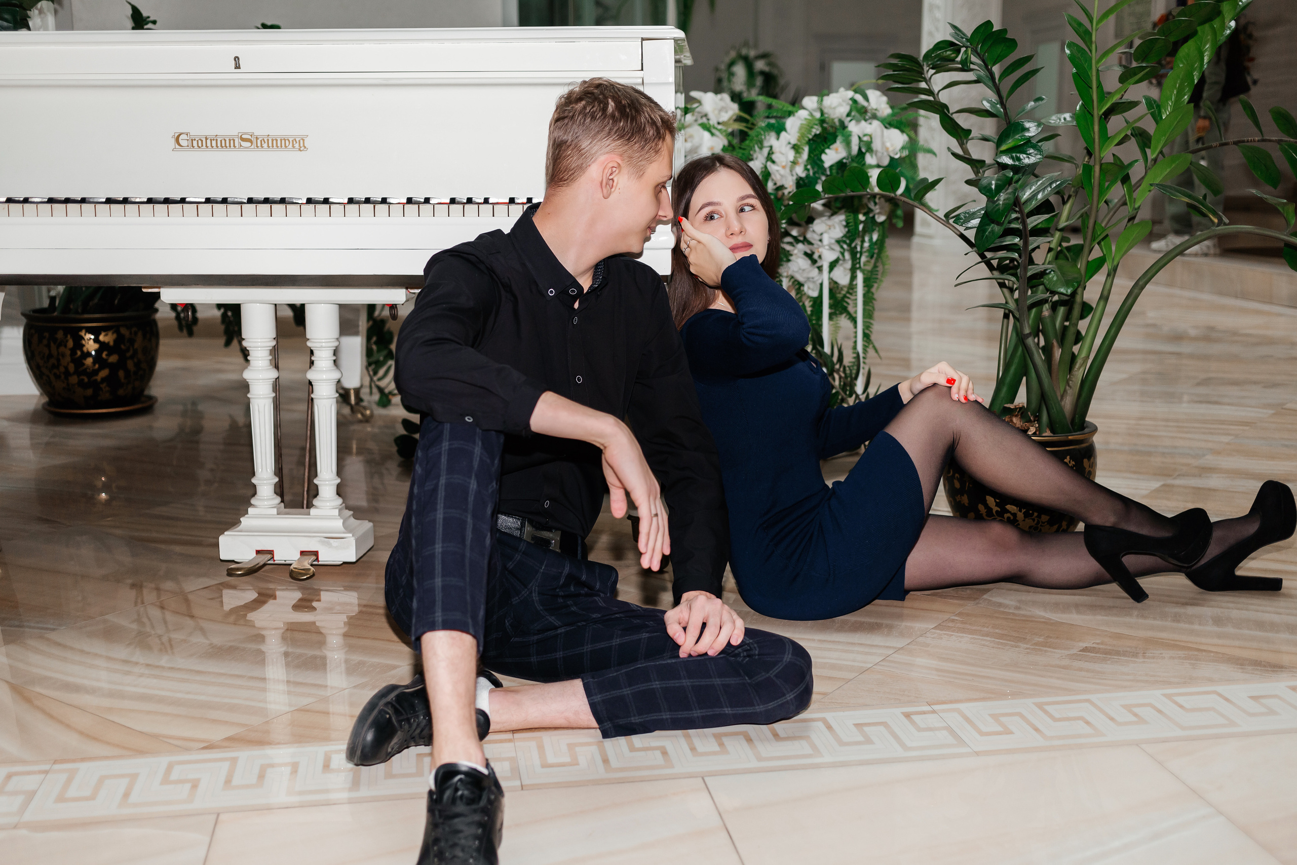 Анечка и Богдан годовщина. Женский фотограф в Оренбурге Ирина Заводчикова