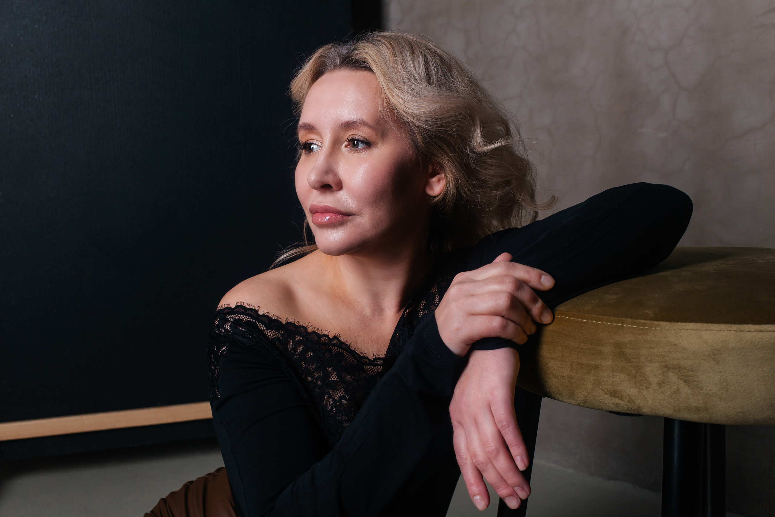 Алёна портретная фотосессия. Женский фотограф в Оренбурге Ирина Заводчикова