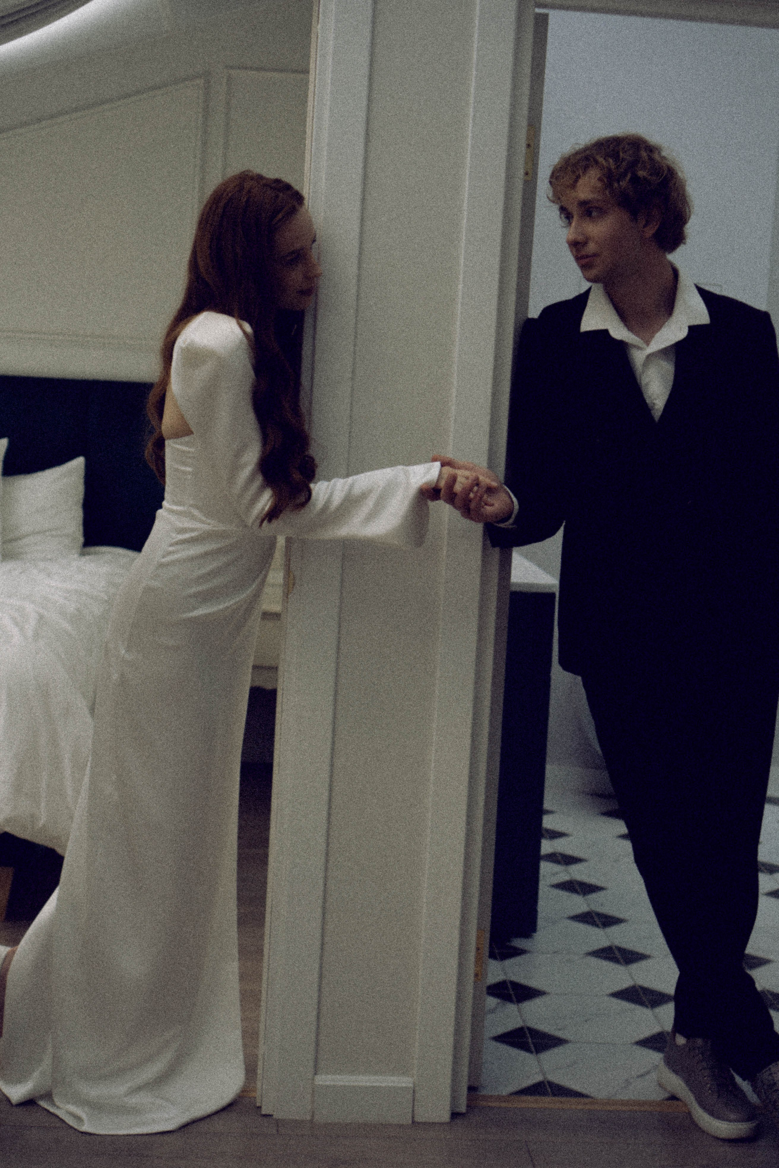 СВАДЕБНАЯ СЬЕМКА В ОТЕЛЕ. СБОРЫ ЖЕНИХА И НЕВЕСТЫ И ТАКЖЕ ТОР И ПОДГОТОВКА К ПРОГУЛКЕ. Профессиональный фотограф, Санкт-Петербург — Виктория Богомолова