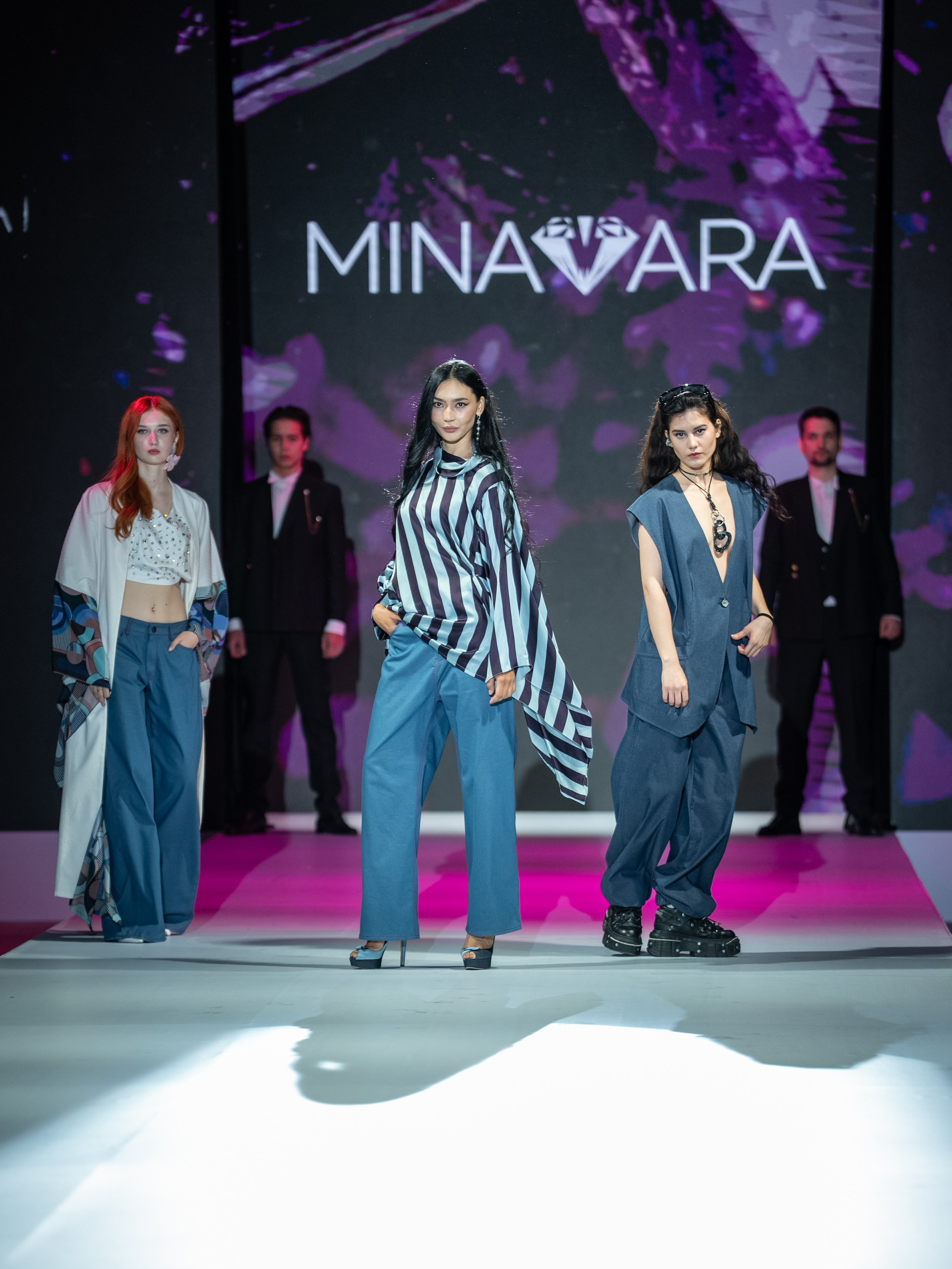 Eurasia Fashion Week Minavara. Сайт Алматинского НЮ АРТ, будуар и фэшн фотографа Дениса Карпенко