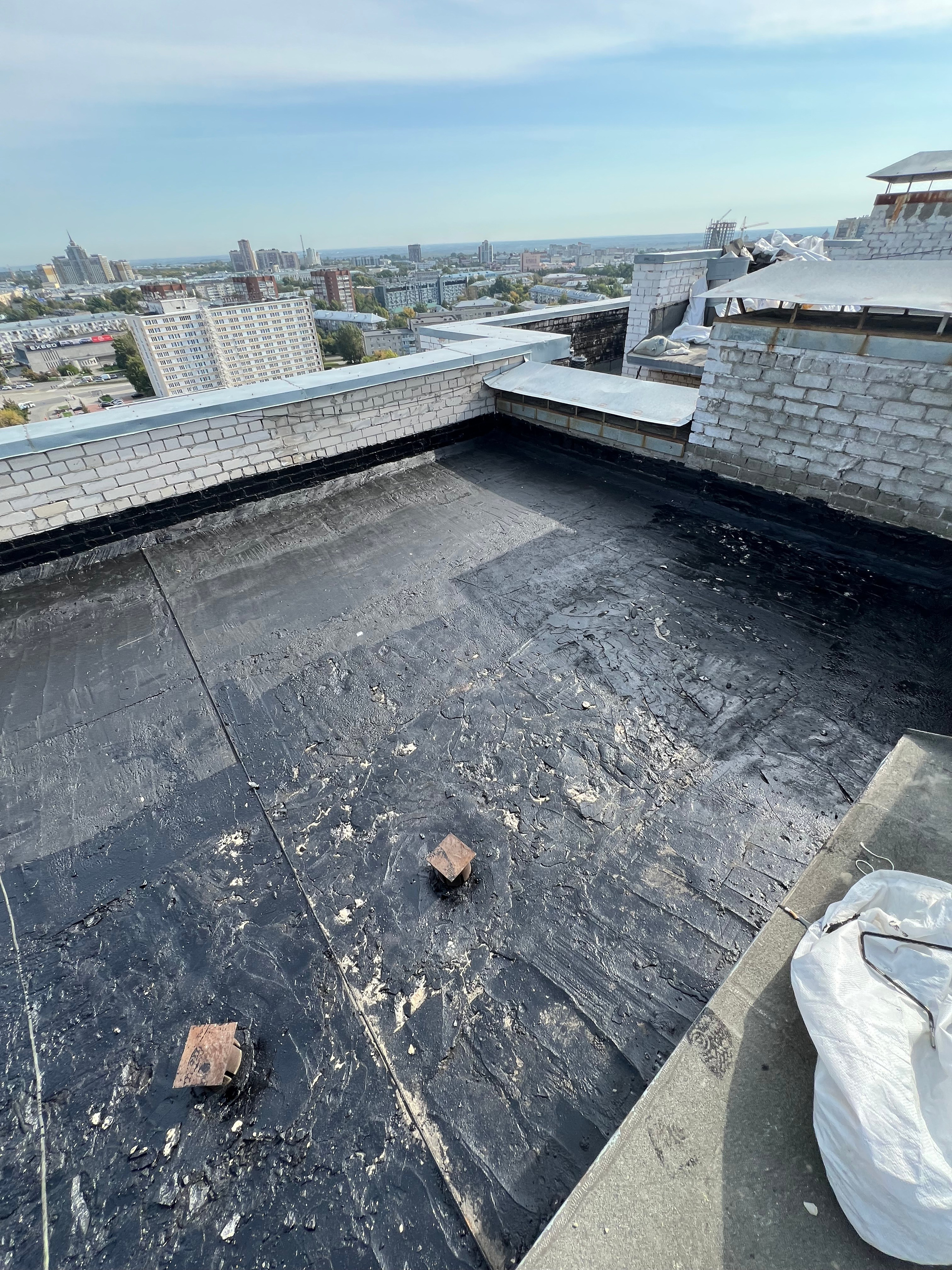 ТСЖ Строителей 33 Монтаж наплавляемой кровли