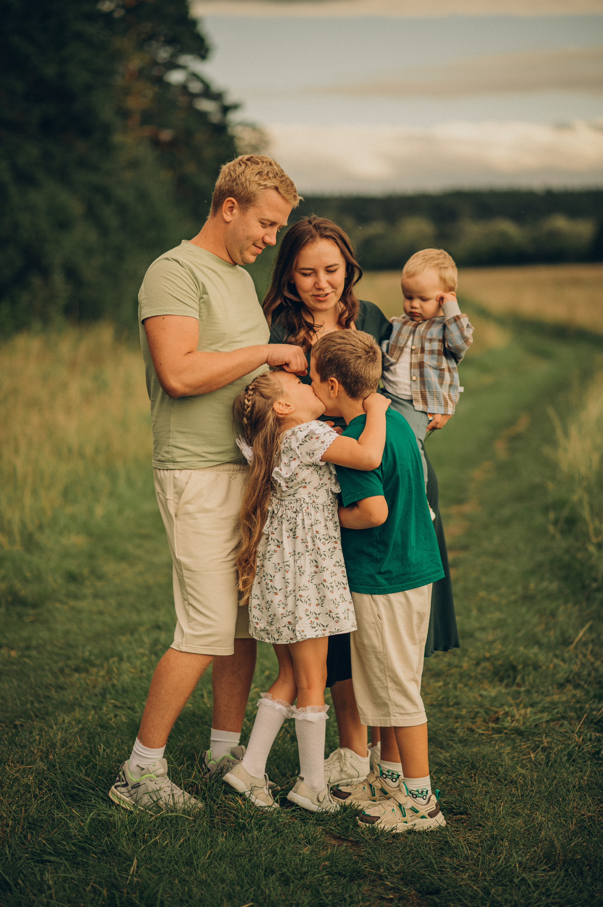 На природе. Фотограф Алиса Чечина. Калуга. Товарково