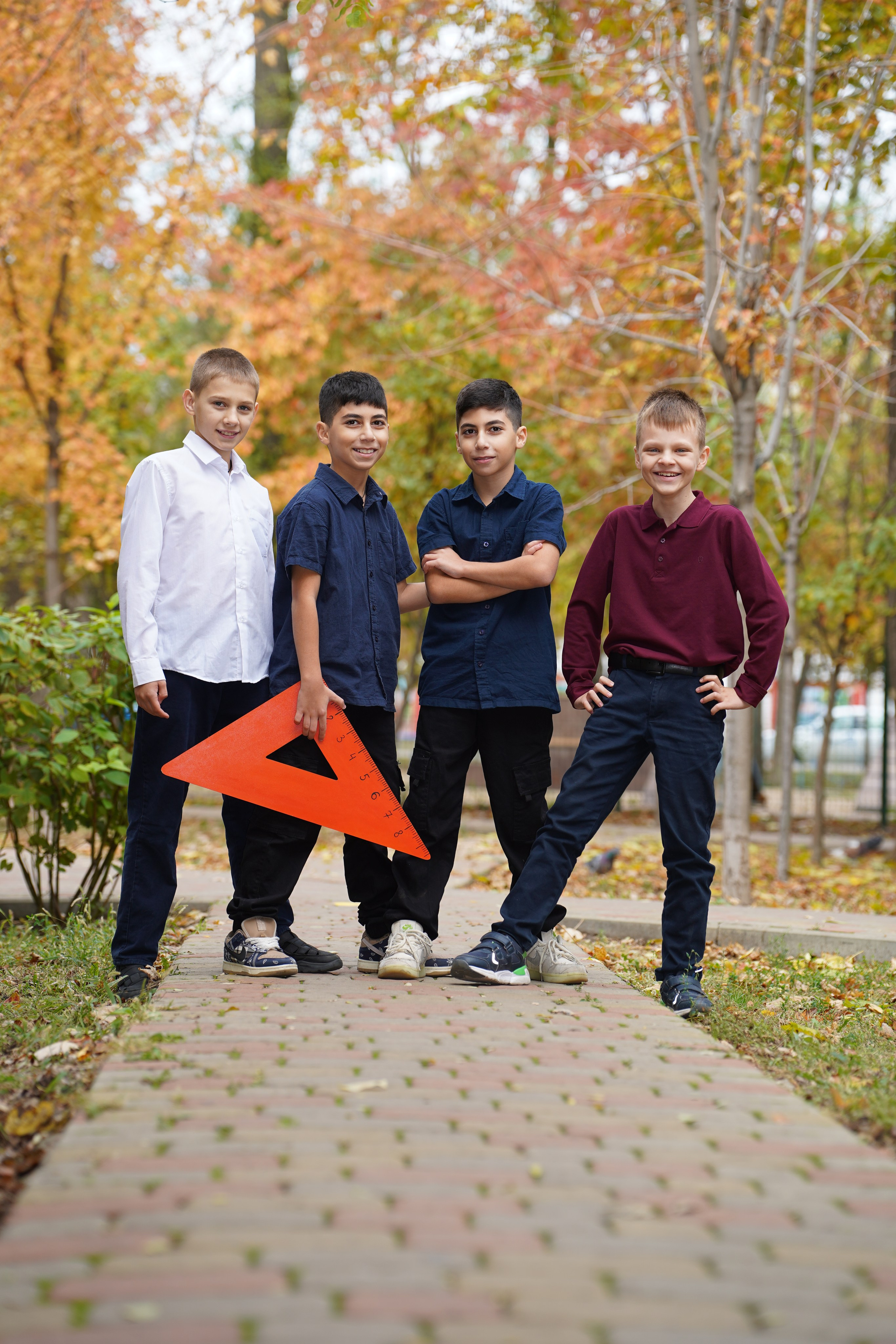 Фотосессия на природе. MEMENTO.Выпускные альбомы, школьные, юбилейные и другие книги. Ростов-на-Дону