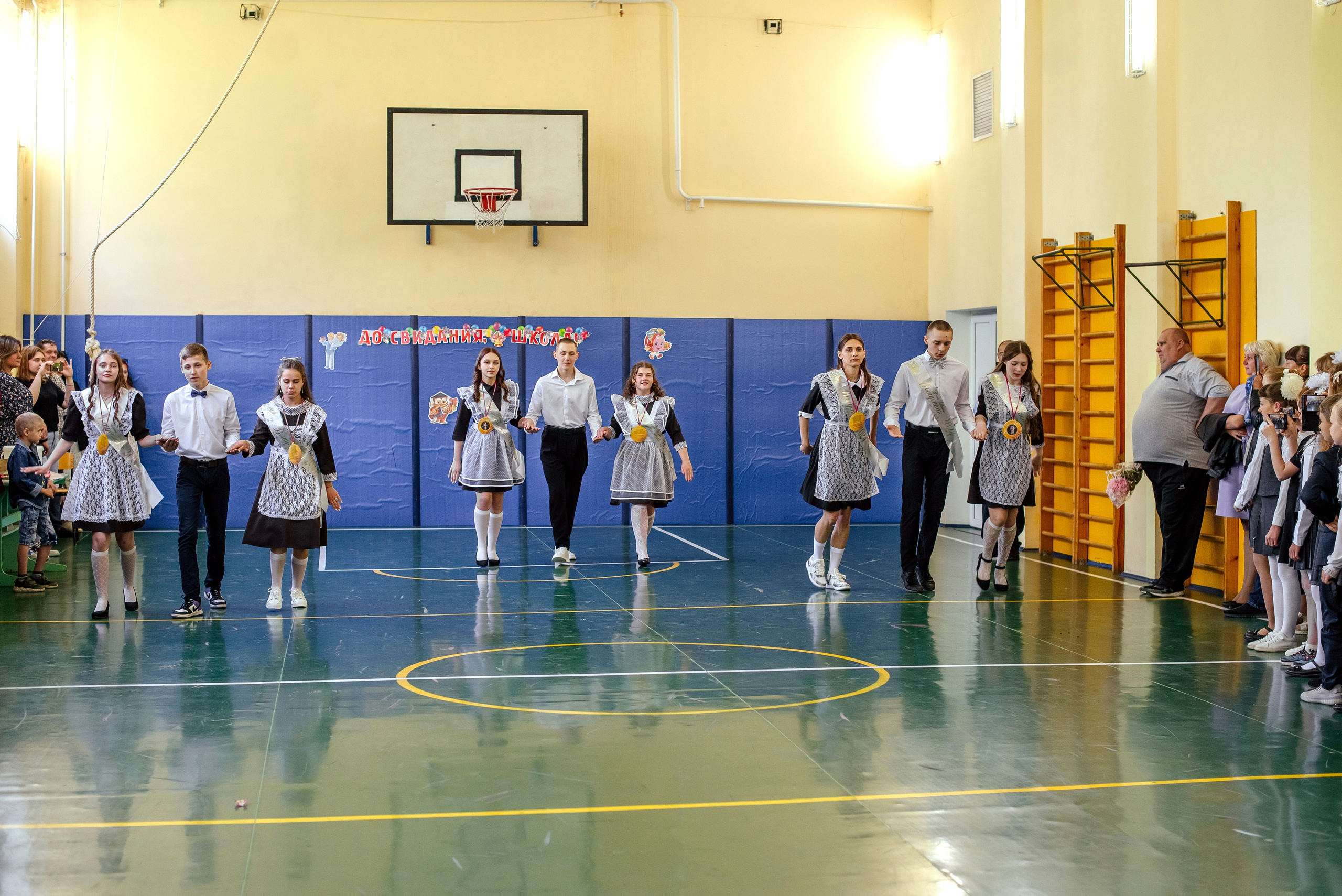 Школа выпускной 2024. Фотограф Галина Лисанова, г. Брянск