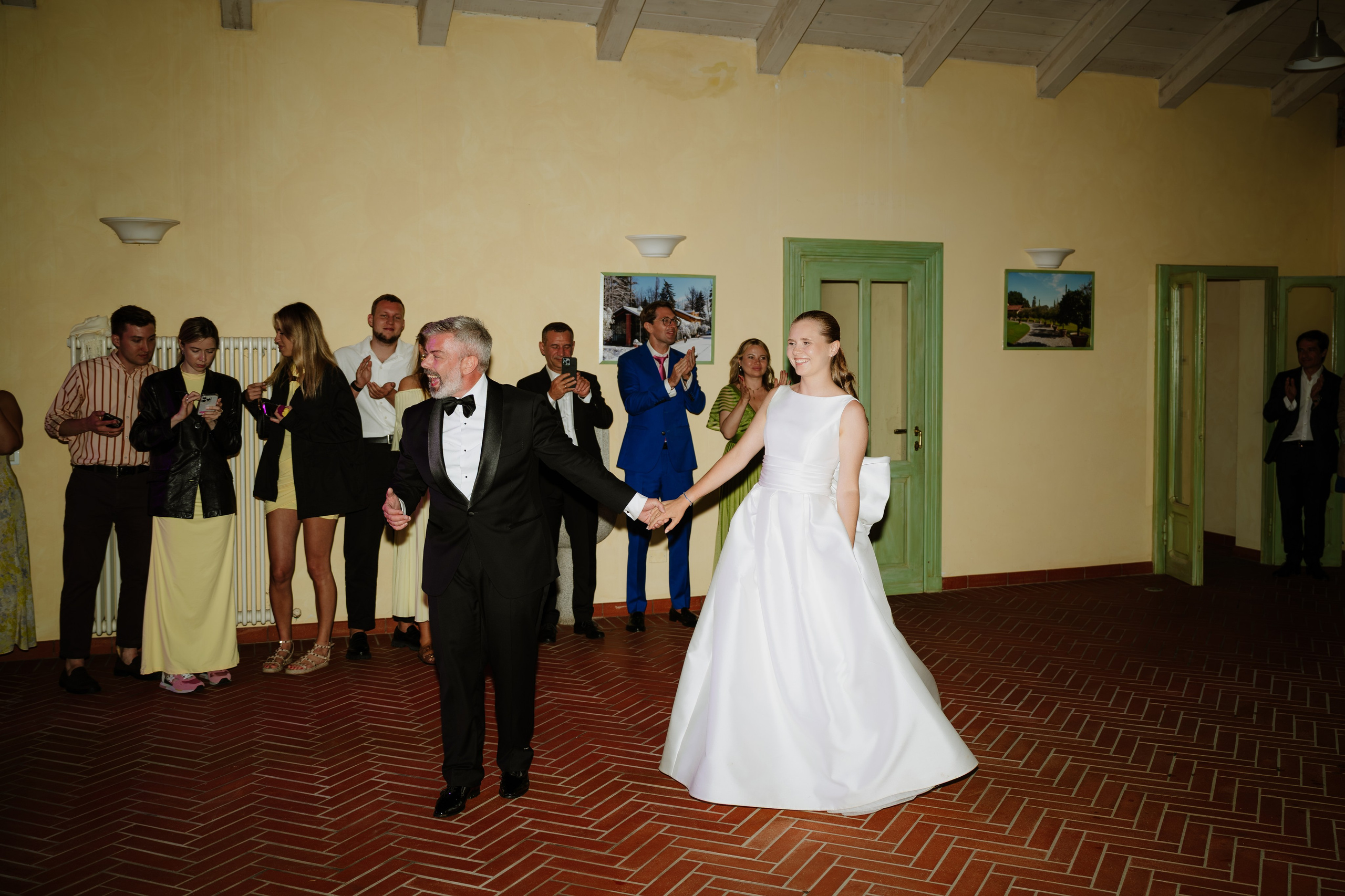 Vera & Lorenzo | Biella, Italy. Professional Wedding Photographer Geneva & Romande Switzerland | Tanya Creator