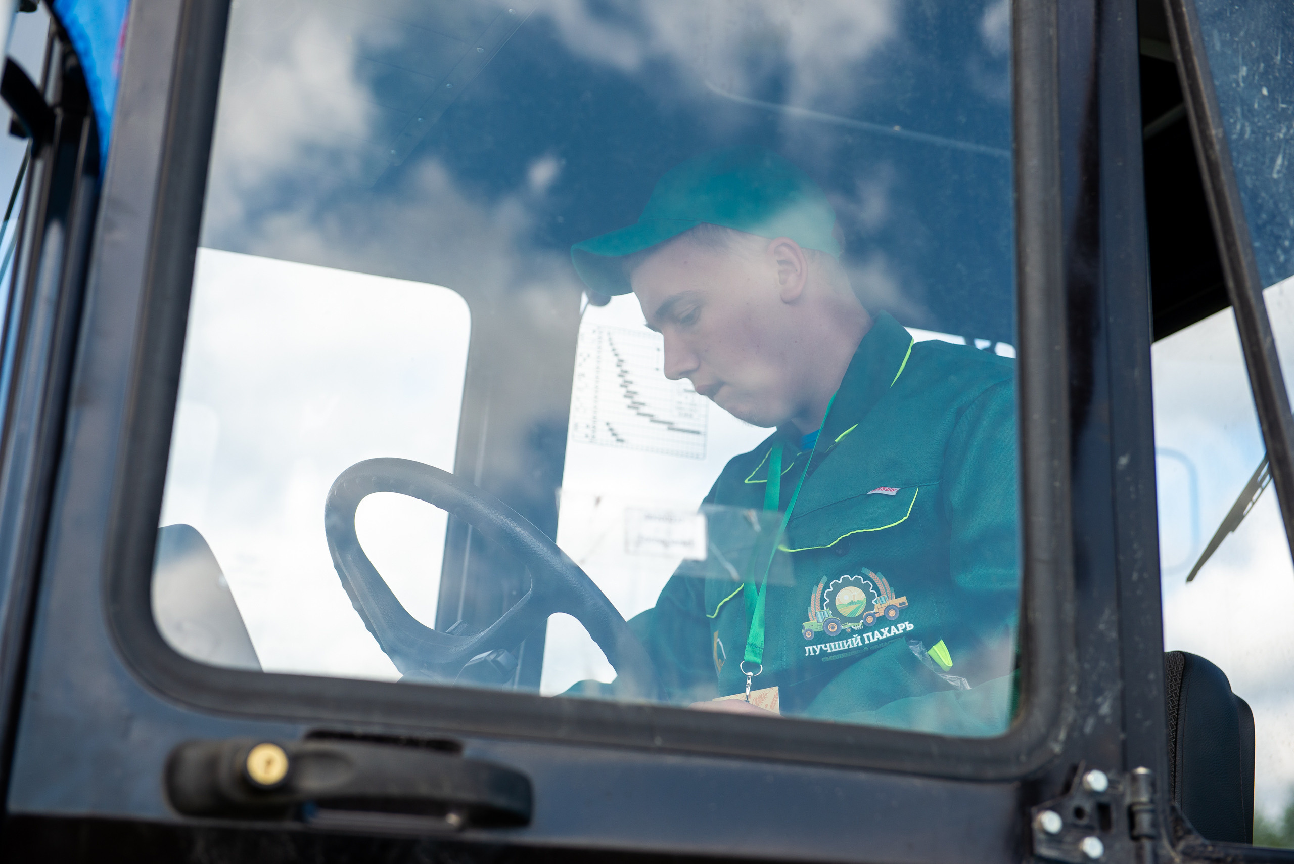 Конкурс «Лучший пахарь». Свадебный фотограф в Смоленске — Дмитрий Гагарин