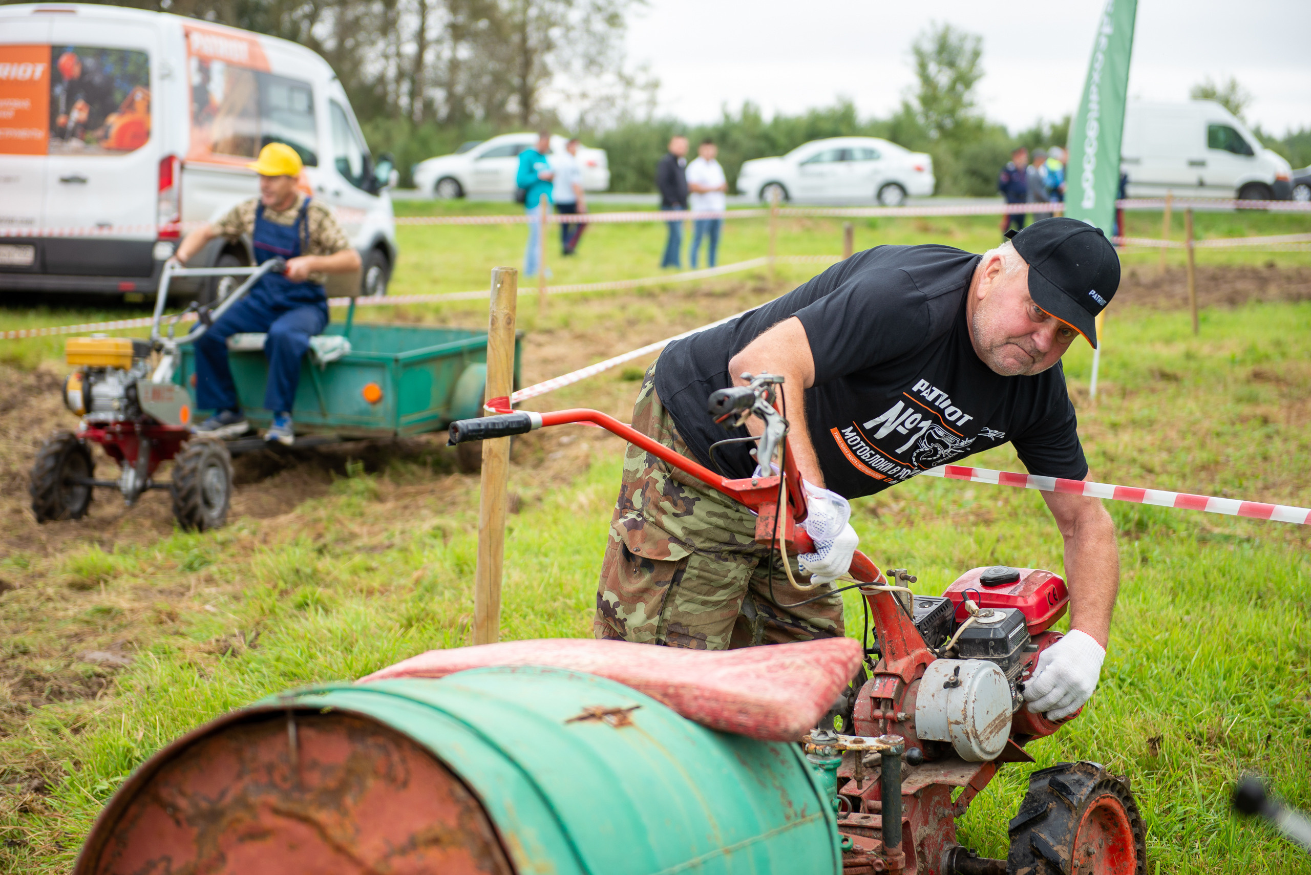 гонки на мотоблоках