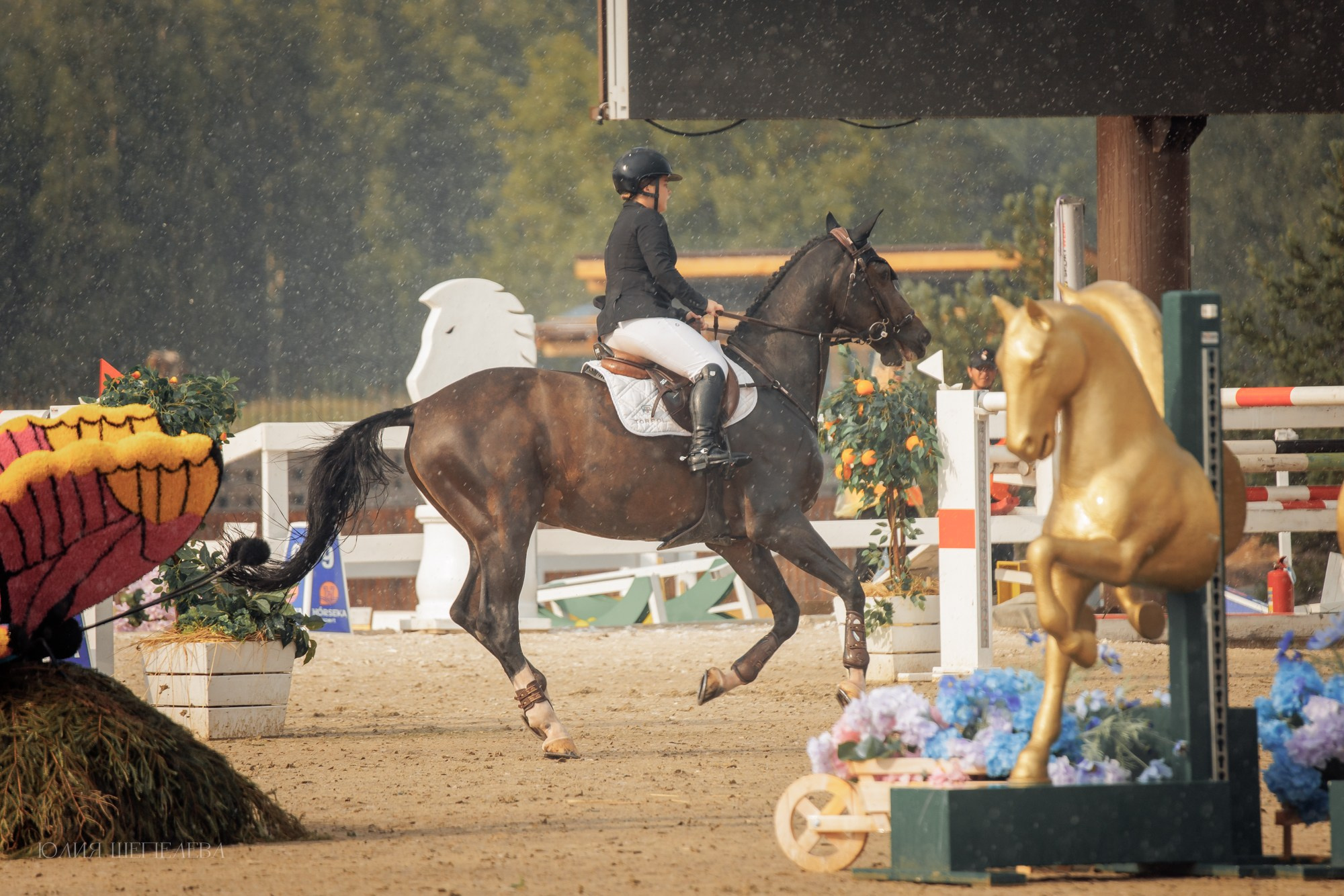 Дерби. Horseka 2024. Детская Конная фотография в Москве Юлия Шепелева