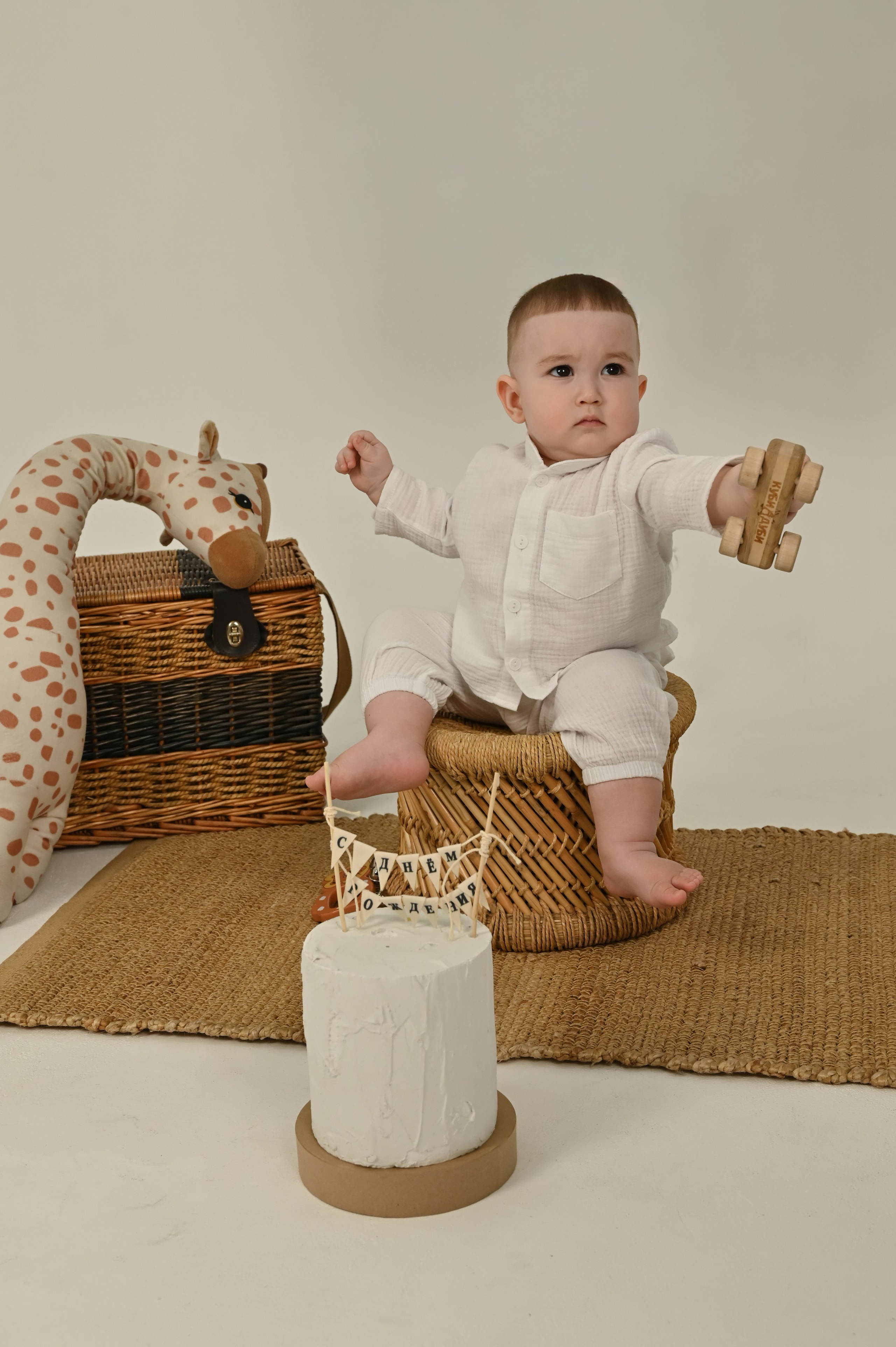 Адам годик и семейная. Фотограф Новорожденных и семейный Элла Огай г. Сатпаев