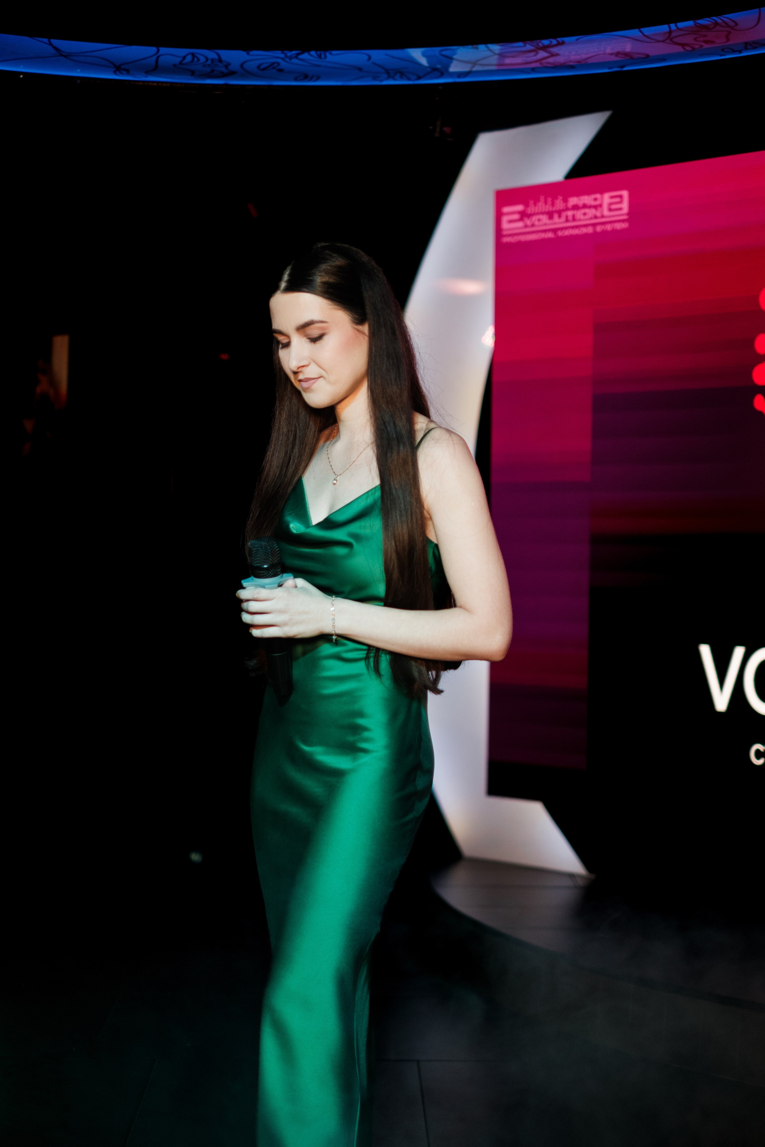 Voice&Play | караоке-бар ГОСТИ. Свадебный и репортажной фотограф Денис Ожигин в Краснодаре и Краснодарском крае