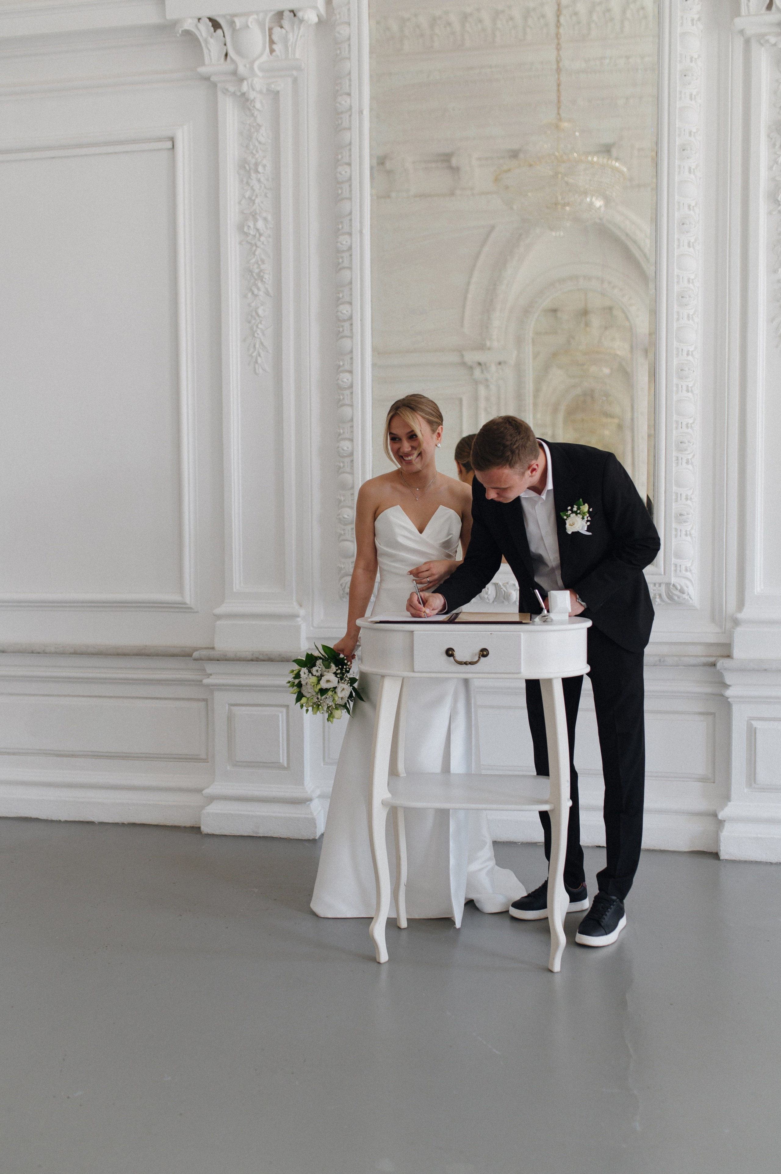 Полина и Егор. Особняк Спиридонова. Свадебный фотограф Москва и Санкт-Петербург. Анастасия Чудина