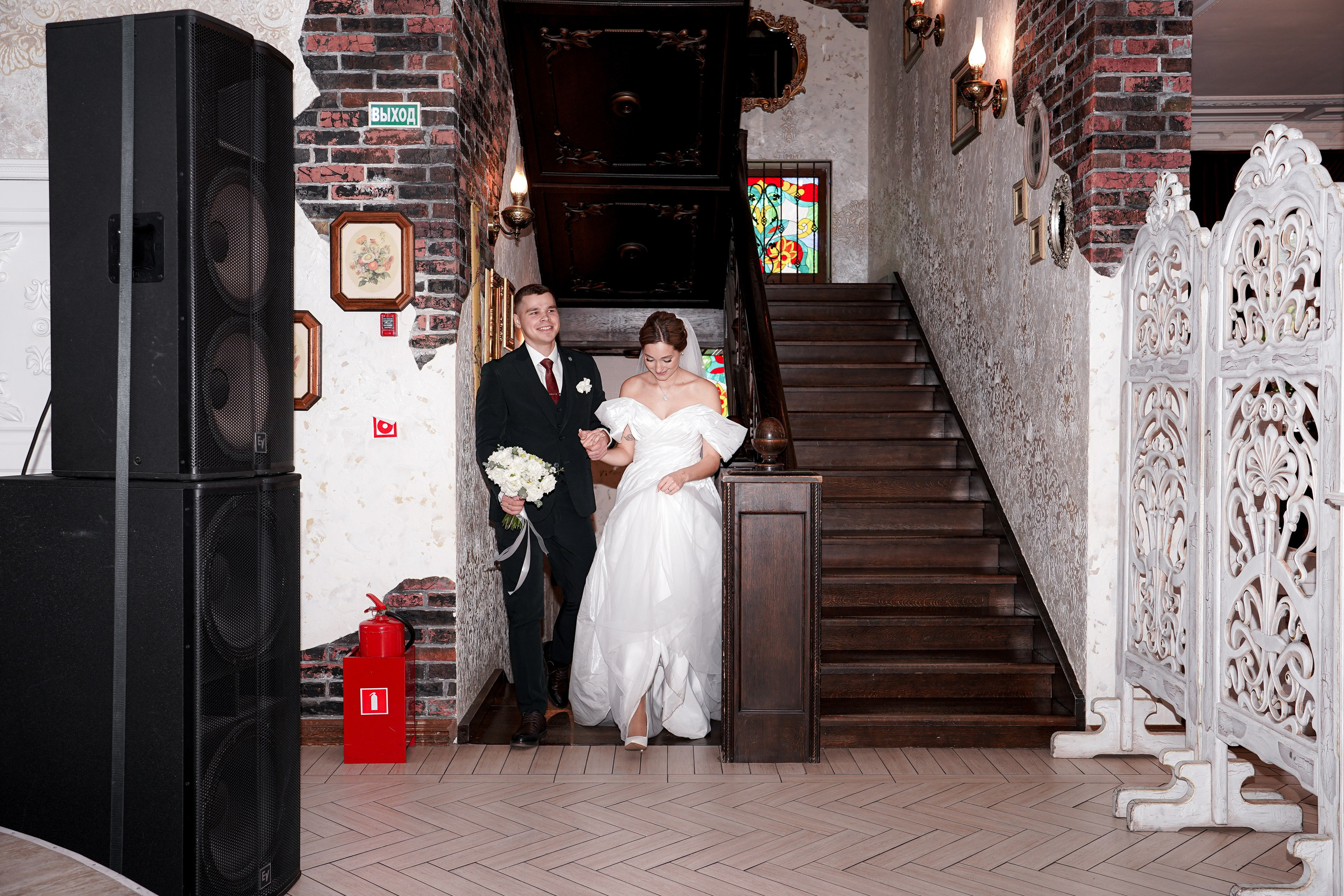 Банкет в Атаманской усадьбе. Свадебный фотограф в Ростове-на-Дону. Таинство Крещения и Венчания, семейные фотосессии. Алёна Чёботова