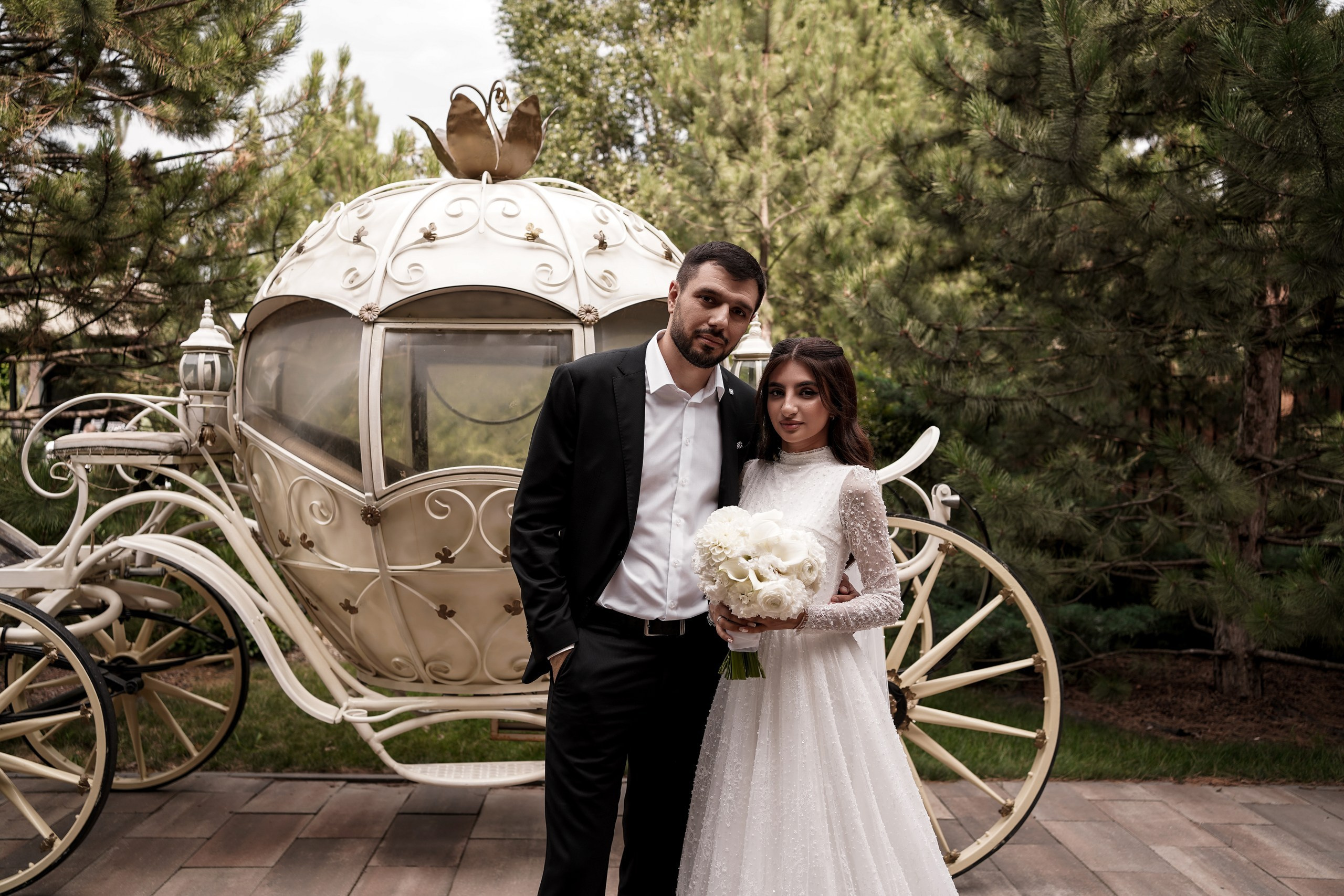 Свадебная фотосессия в отеле «Графский парк». Фотограф Ростов-на-Дону. Абдул и Фируза. Свадебный фотограф в Ростове-на-Дону. Таинство Крещения и Венчания, семейные фотосессии. Алёна Чёботова