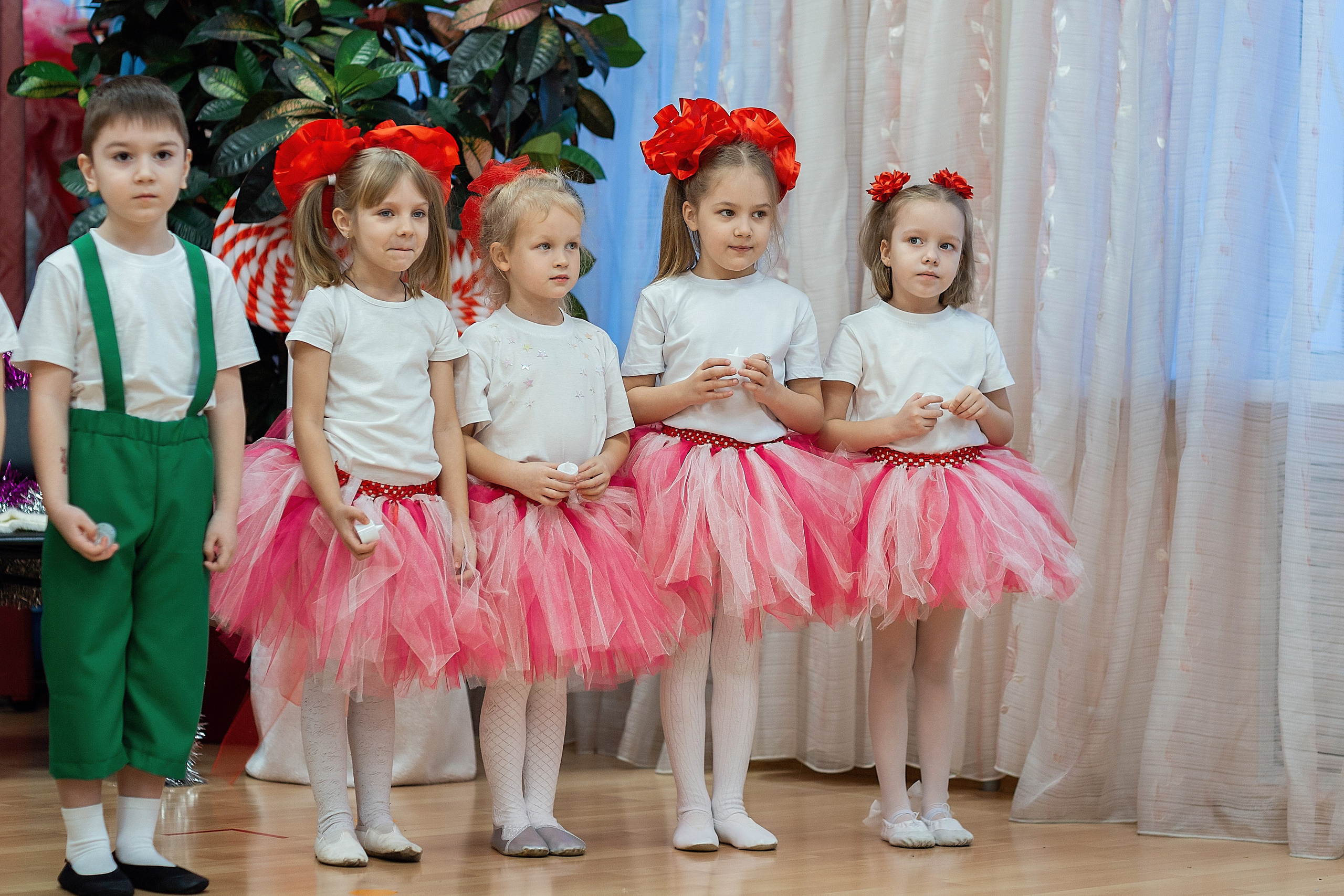 Утренник_"Карамельная фабрика» 2024. Семейный фотограф в Санкт-Петербурге