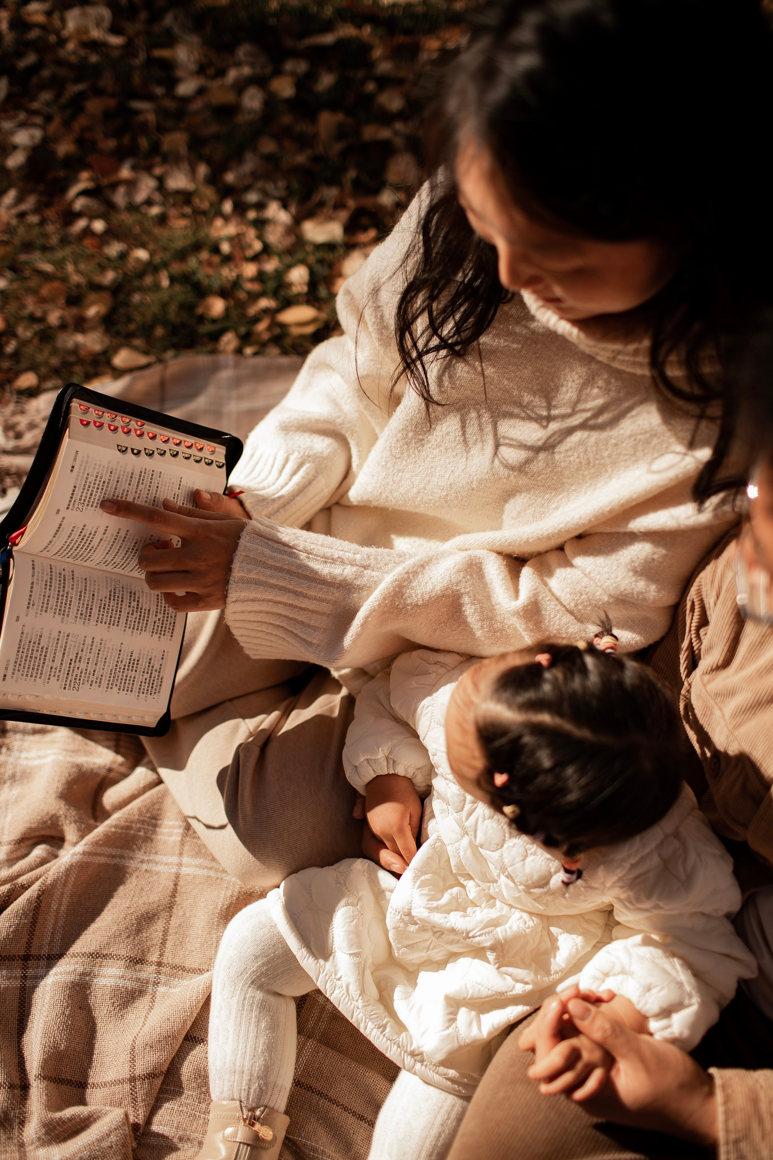 Осень в Харитоновском парке. Семейная съемка — это красивый способ признаться своей семье в любви