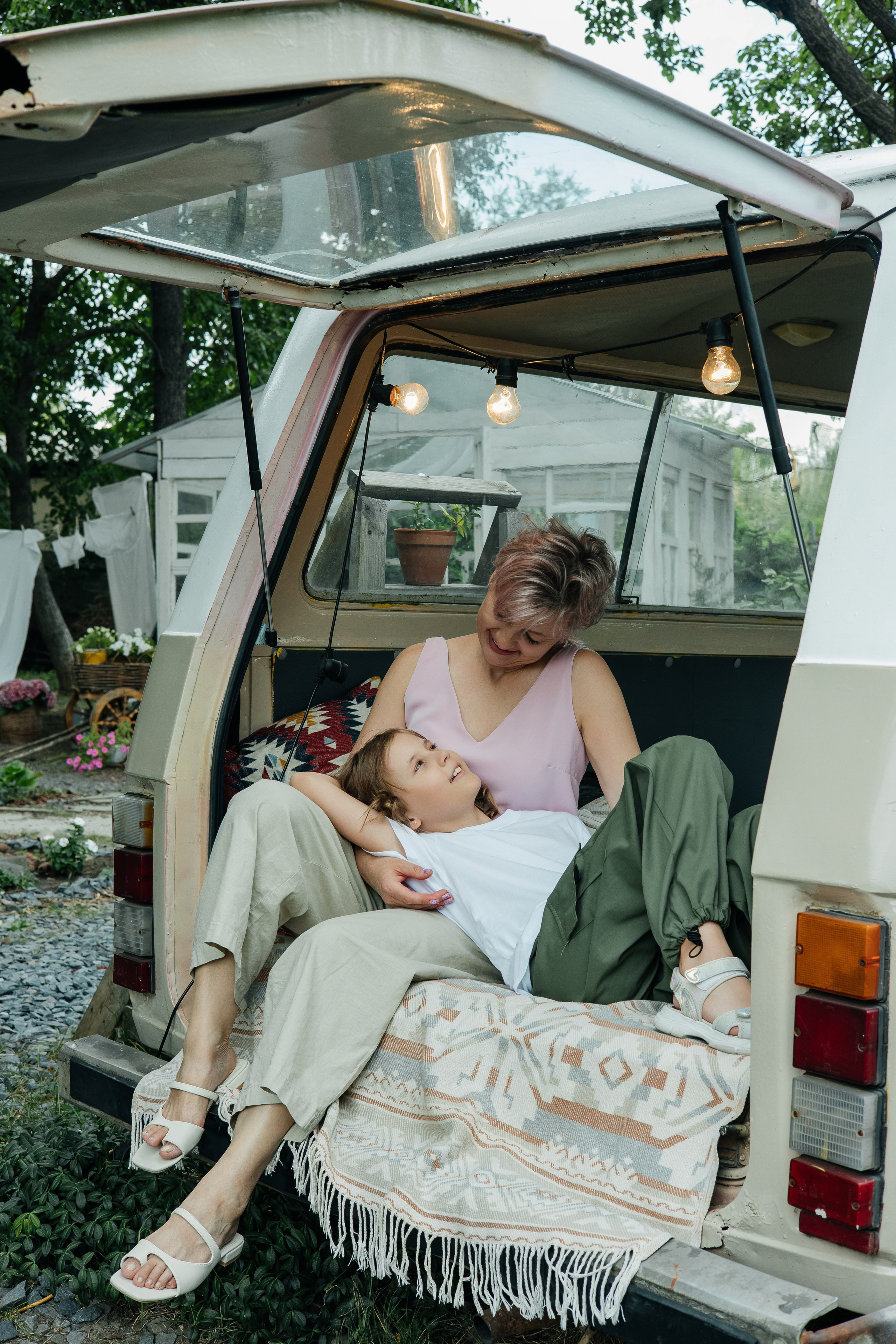 Сад на пруду. Свадебный и семейный фотограф Ростова-на-Дону Ирина Бондарева