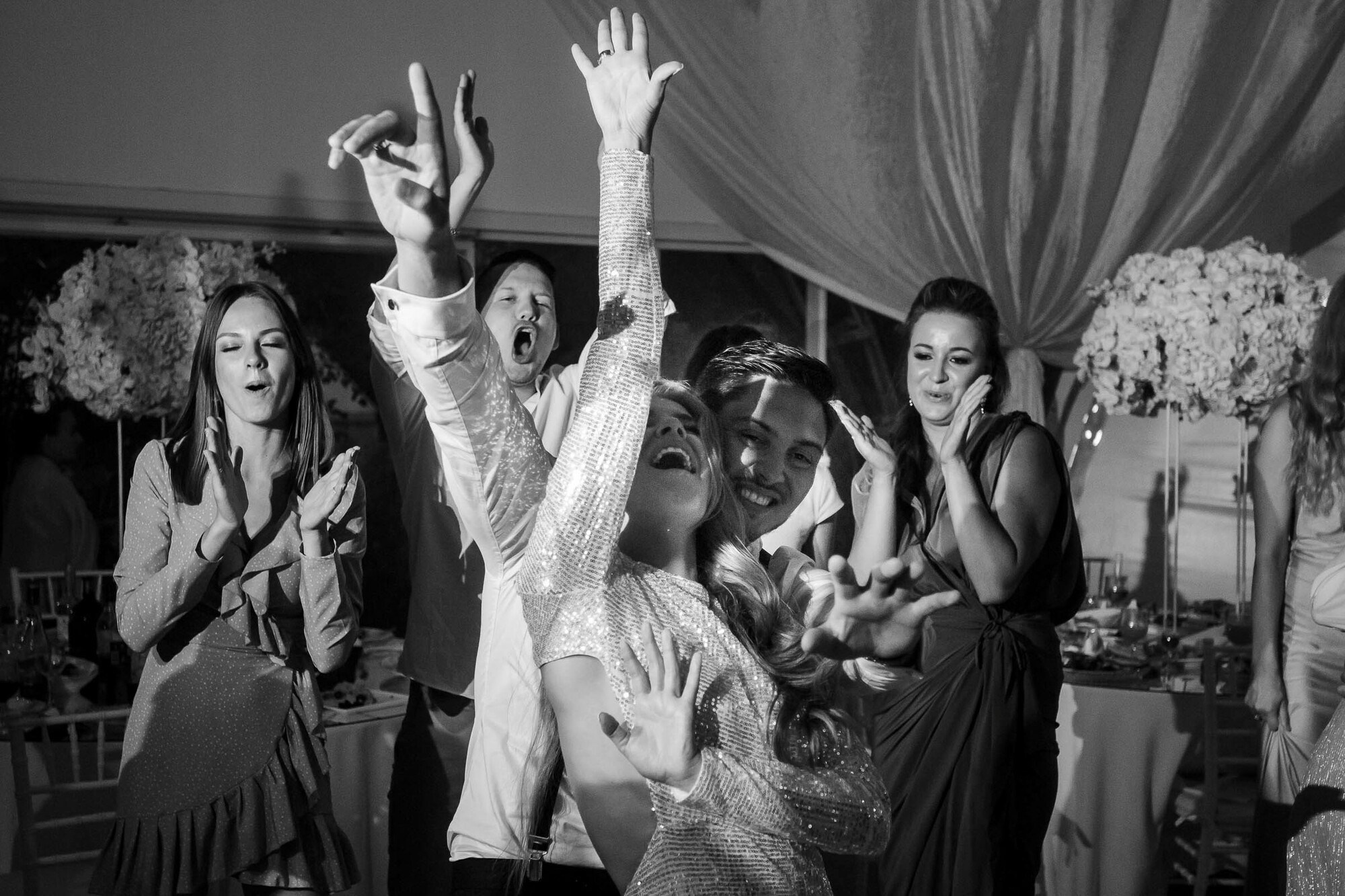 Стильная свадьба со сборами в гостинице Эрмитаж. Свадебный фотограф в Санкт-Петербурге и Москве Андрей Нестеров