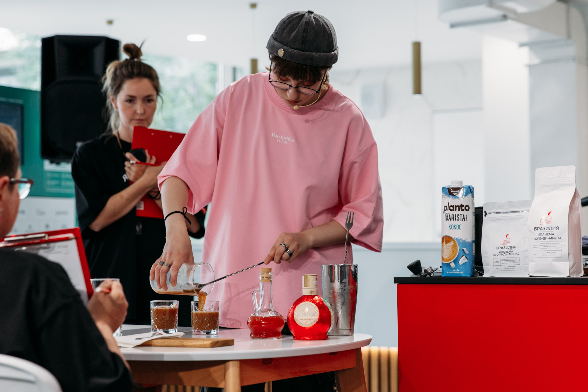 Чемпионат для бариста от Julius Meinl 2025. Фотограф в Иркутске Евгения Айвазова