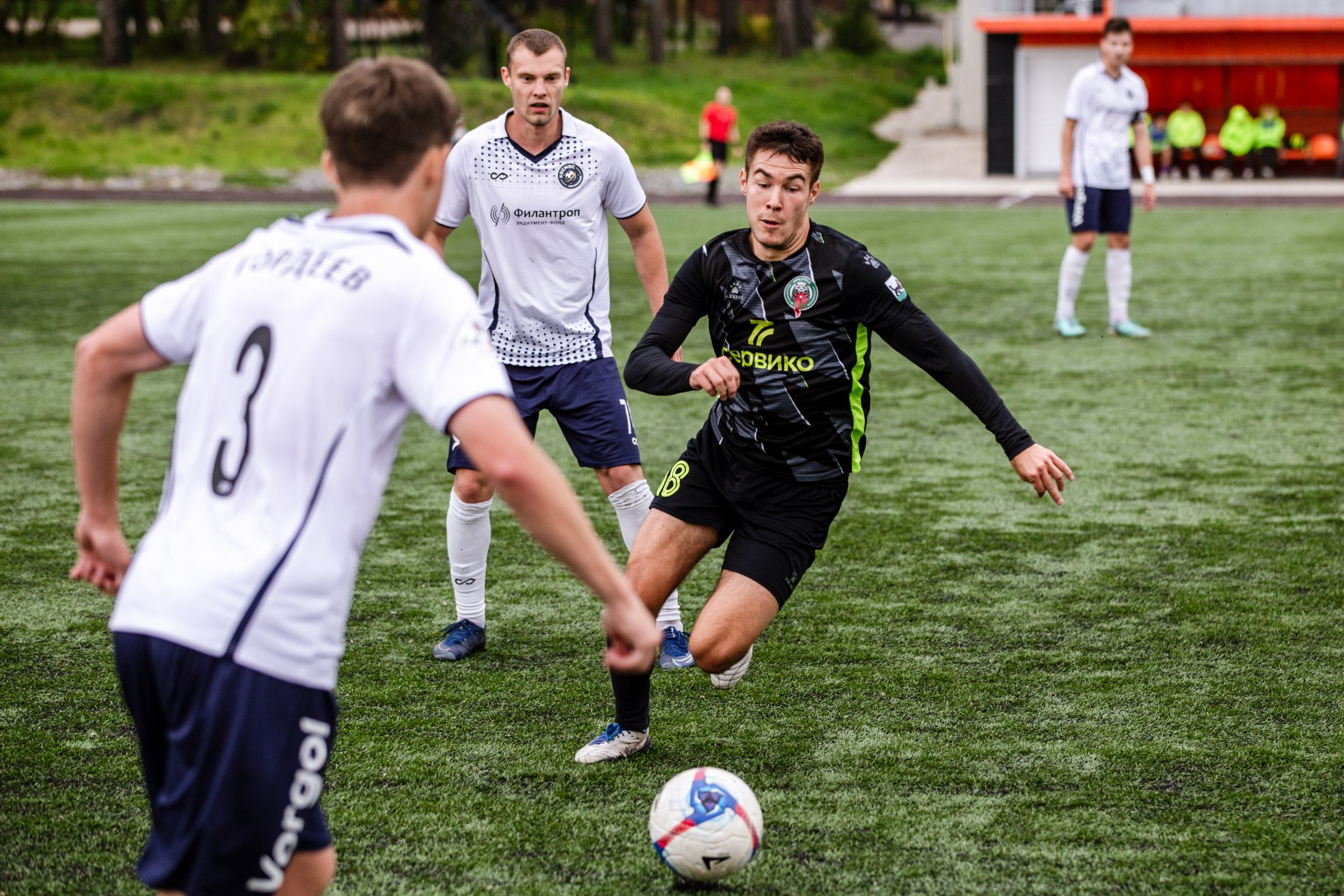 Первенство России по футболу LEON-Вторая лига Б | ФК Иркутск — Космос (Долгопрудный) | 14.09.25. Фотограф в Иркутске Евгения Айвазова