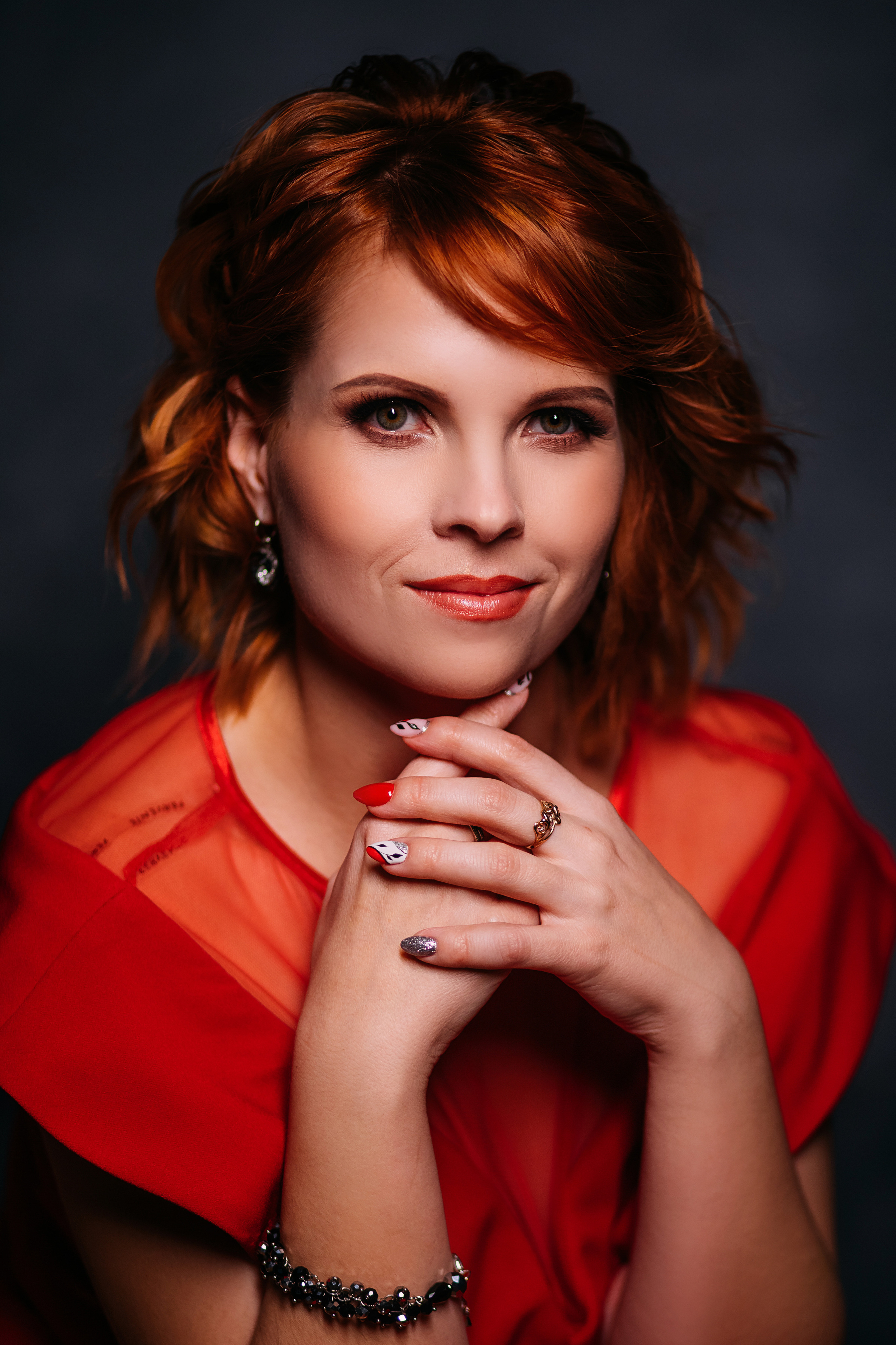 Фотопроект КРАСНОЕ И ЧЕРНОЕ. Женский и семейный фотограф Елена Петрова