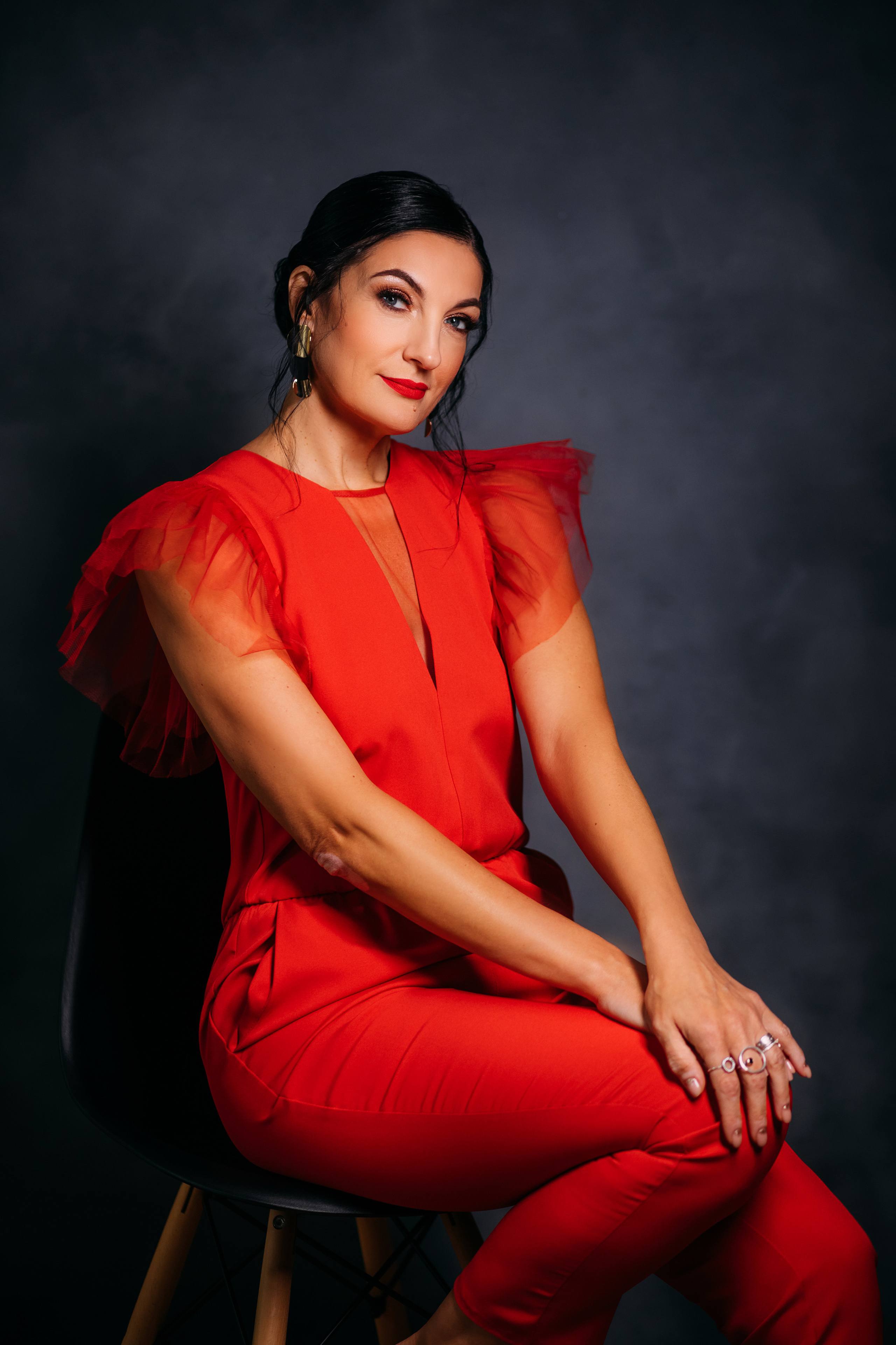 Фотопроект КРАСНОЕ И ЧЕРНОЕ. Женский и семейный фотограф Елена Петрова