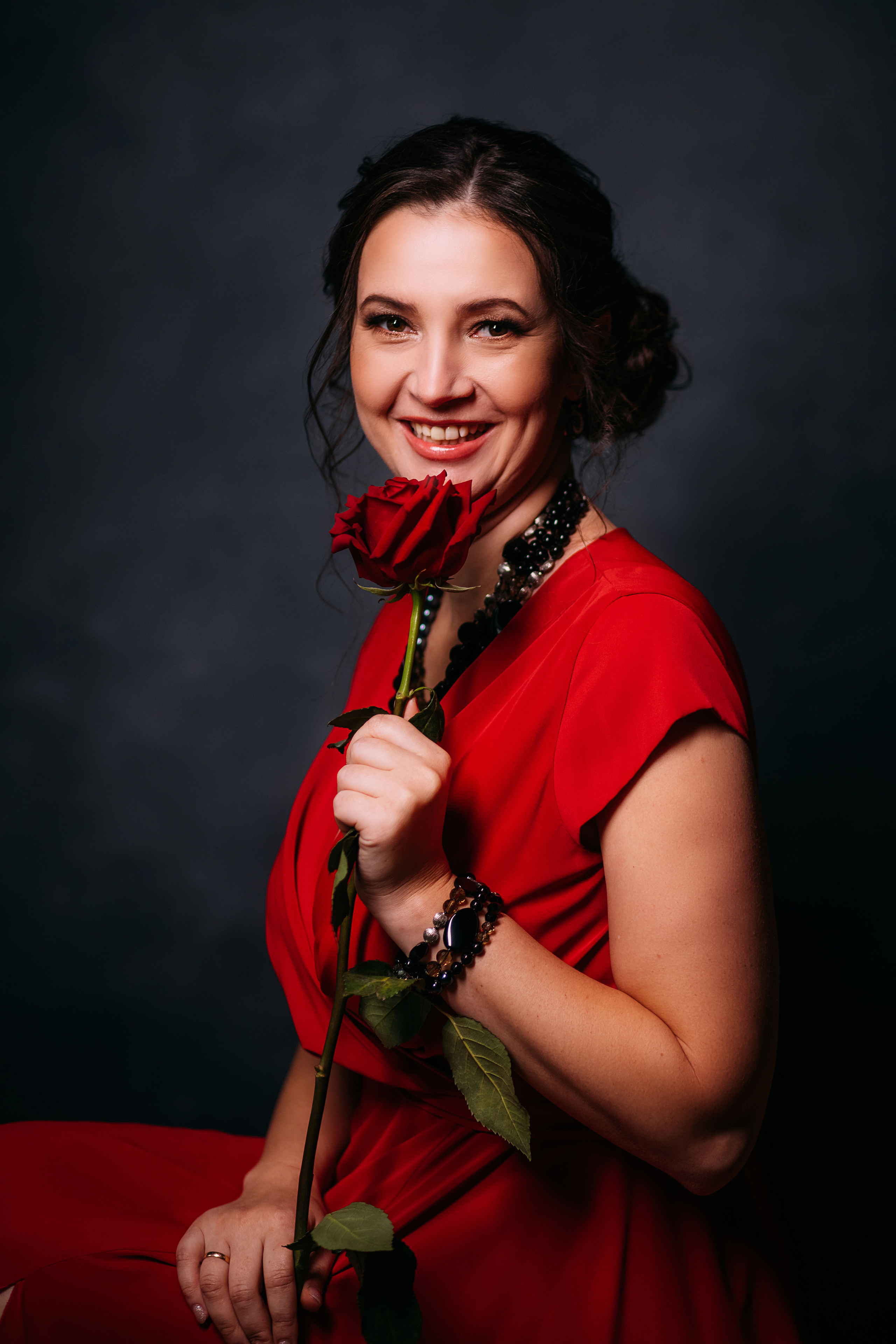 Фотопроект КРАСНОЕ И ЧЕРНОЕ. Женский и семейный фотограф Елена Петрова