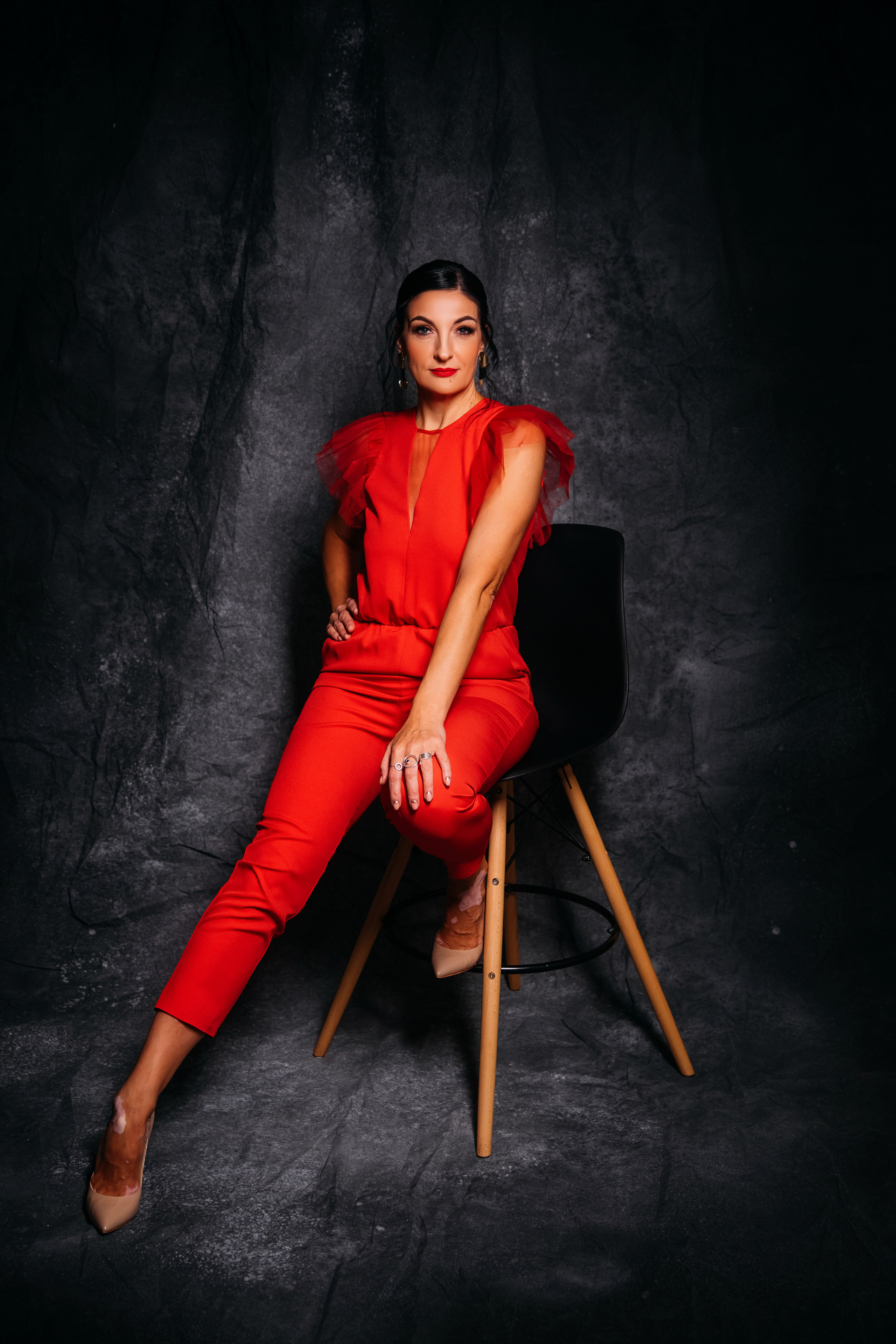 Фотопроект КРАСНОЕ И ЧЕРНОЕ. Женский и семейный фотограф Елена Петрова