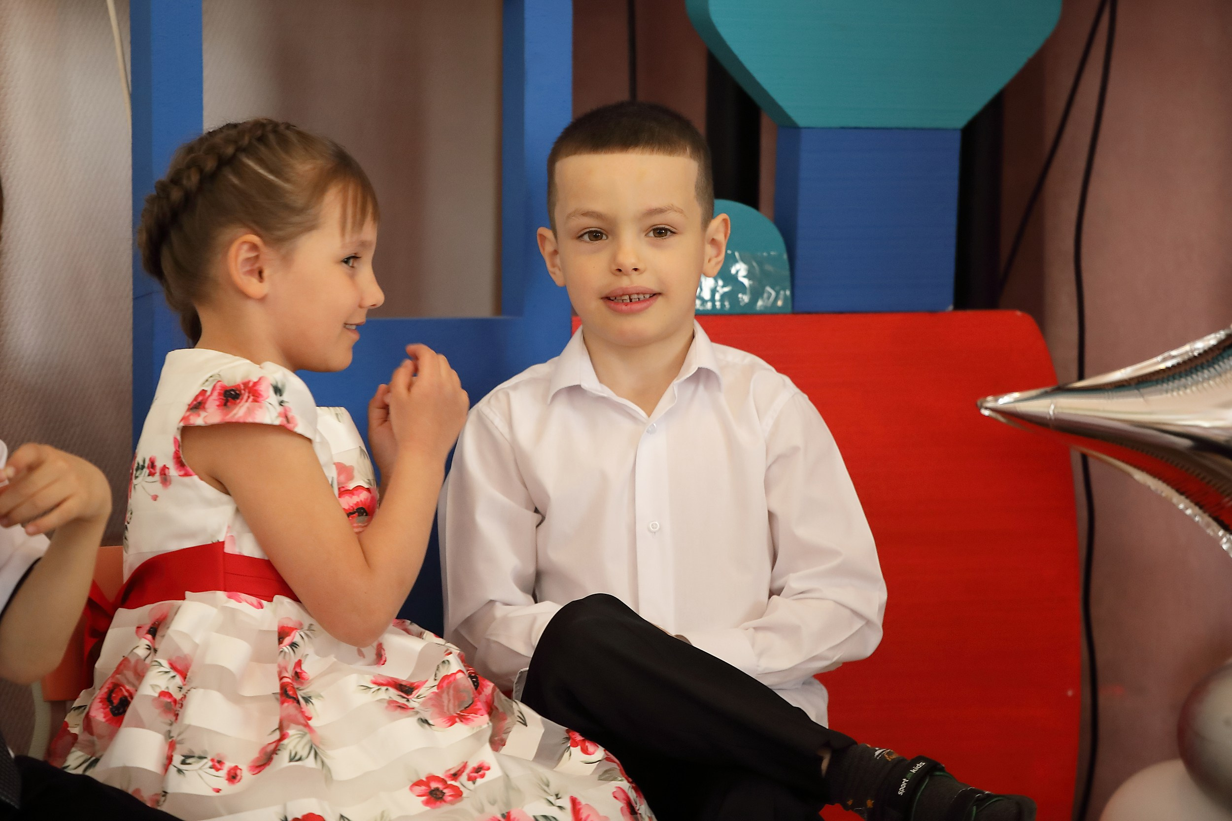 Фотосессия выпускного в детском саду. Свадебный и семейный фотограф и видеограф в Екатеринбурге Полянские Тимур и Анастасия