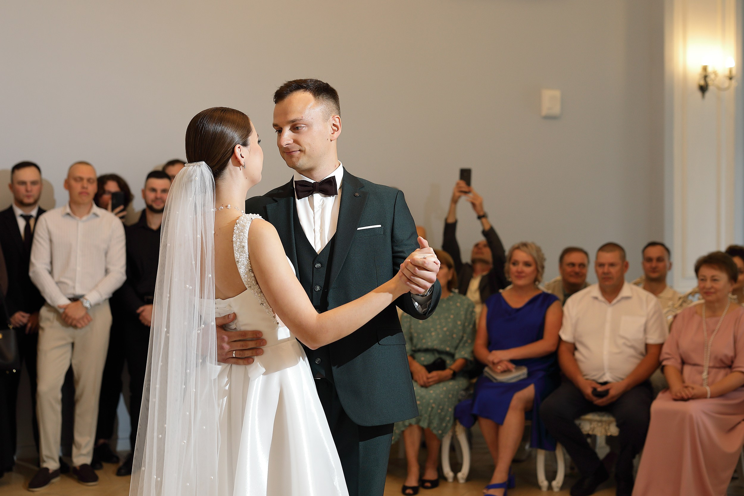 Владимир и Виктория. Свадебный и семейный фотограф и видеограф в Екатеринбурге Полянские Тимур и Анастасия