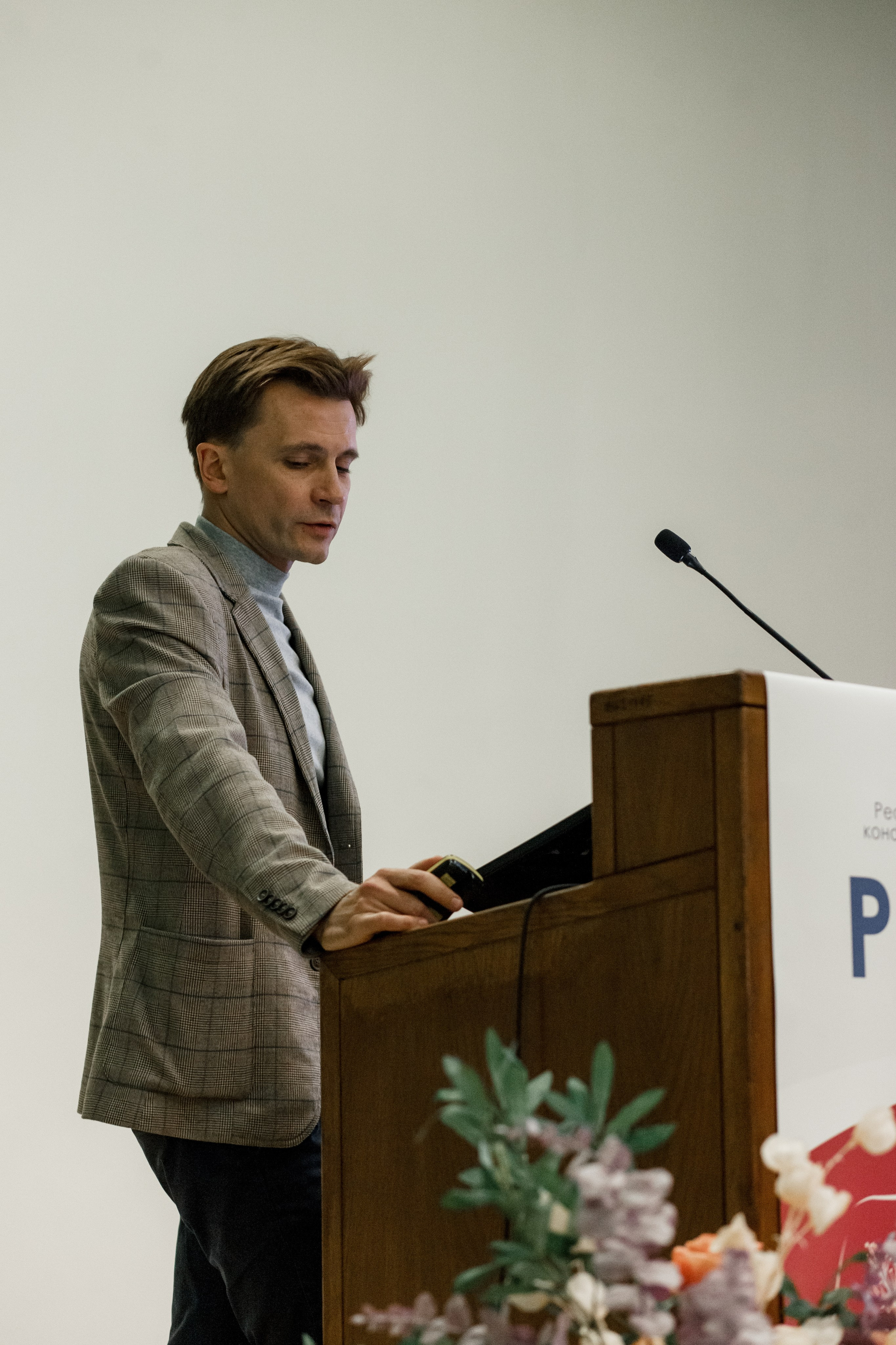 Репортажная фотосессия на медицинской конференции. КОНТЕНТ ФОТОГРАФ