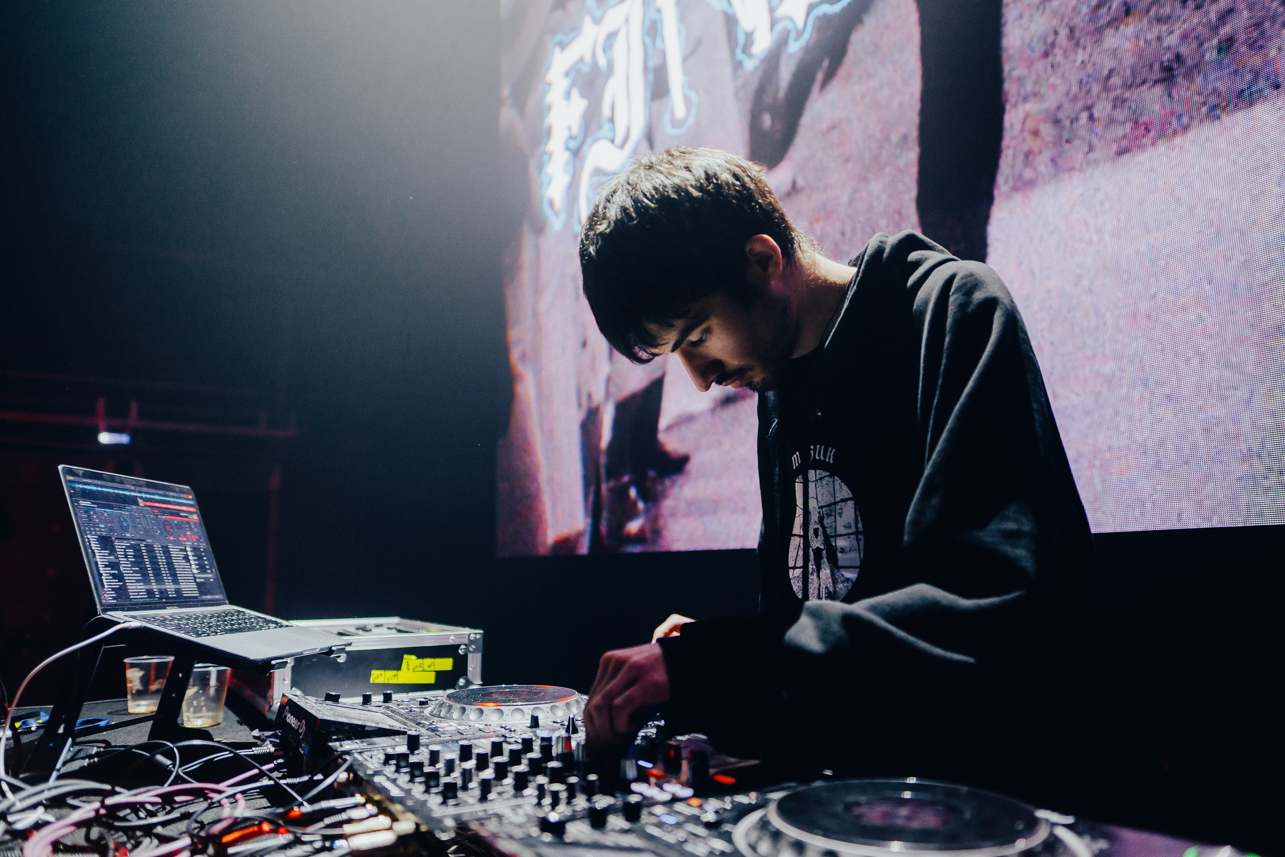 MZLFF. Коммерческий фотограф Иван Рыбаков