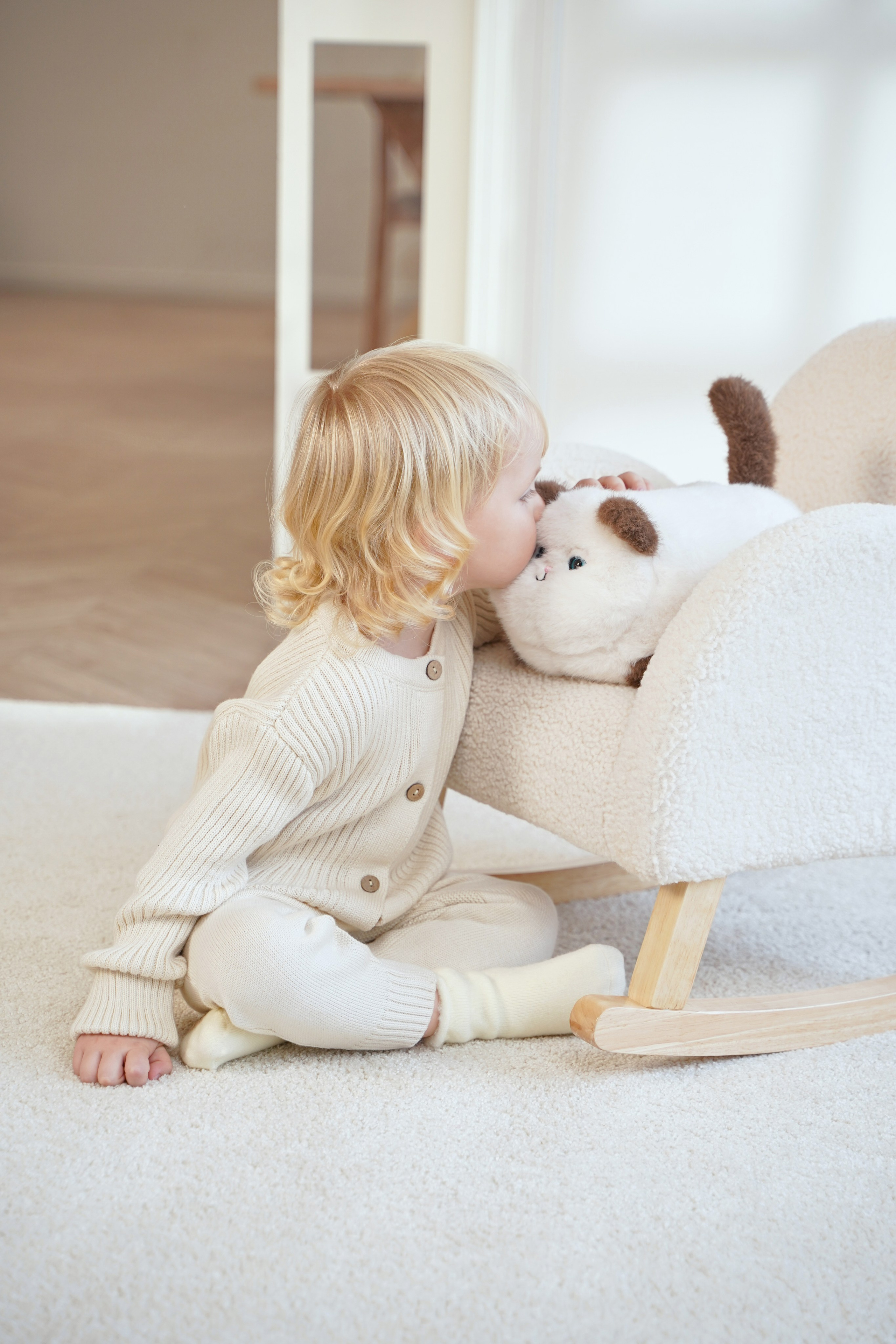 "Профессиональная детская фотосъемка для семейных портретов и воспоминаний""Высококачественная детская съемка новорожденных и малышей в студии""Рекламная детская фотосъемка для альбомов и подарков""Студийная детская съемка с креативными декорациями и позами""Коммерческая детская фотосъемка для маркетинга детских товаров""Фотография детской съемки с акцентом на эмоции и улыбки""Семейная детская съемка для портфолио и социальных сетей""Профессиональная детская фотосъемка с мягким освещением""Рекламные фото детской съемки для сайтов и брошюр""Высокоточная детская съемка для воспоминаний и презентаций""Детская фотосъемка высокого разрешения для семейных альбомов""Коммерческая детская съемка с фокусом на радость и развитие""Студийная фотосъемка детской съемки для брендов и маркетинга""Фотографии детской съемки для подарков и увеличения клиентов""Профессиональная детская съемка для каталогов и семейных историй" "Профессиональная каталожная фотосъемка товаров для e-commerce и интернет-магазинов""Высококачественная каталожная съемка одежды и аксессуаров с белым фоном""Рекламная каталожная фотосъемка для маркетинга продуктов и брендов""Студийная каталожная съемка с детальной проработкой текстур и материалов""Коммерческая каталожная фотосъемка для каталогов и онлайн-платформ""Фотография каталожной съемки с акцентом на дизайн и презентацию товаров""Предметная каталожная съемка для увеличения продаж в e-commerce""Профессиональная каталожная фотосъемка с использованием студийного освещения""Рекламные фото каталожной съемки для сайтов и социальных сетей""Высокоточная каталожная съемка товаров для презентаций и брошюр""Каталожная фотосъемка высокого разрешения для онлайн-магазинов""Коммерческая каталожная съемка с фокусом на качество и детализацию""Студийная каталожная фотосъемка для брендов и ритейла""Фотографии каталожной съемки для маркетинговых кампаний""Профессиональная каталожная съемка для каталогов и увеличения конверсии"